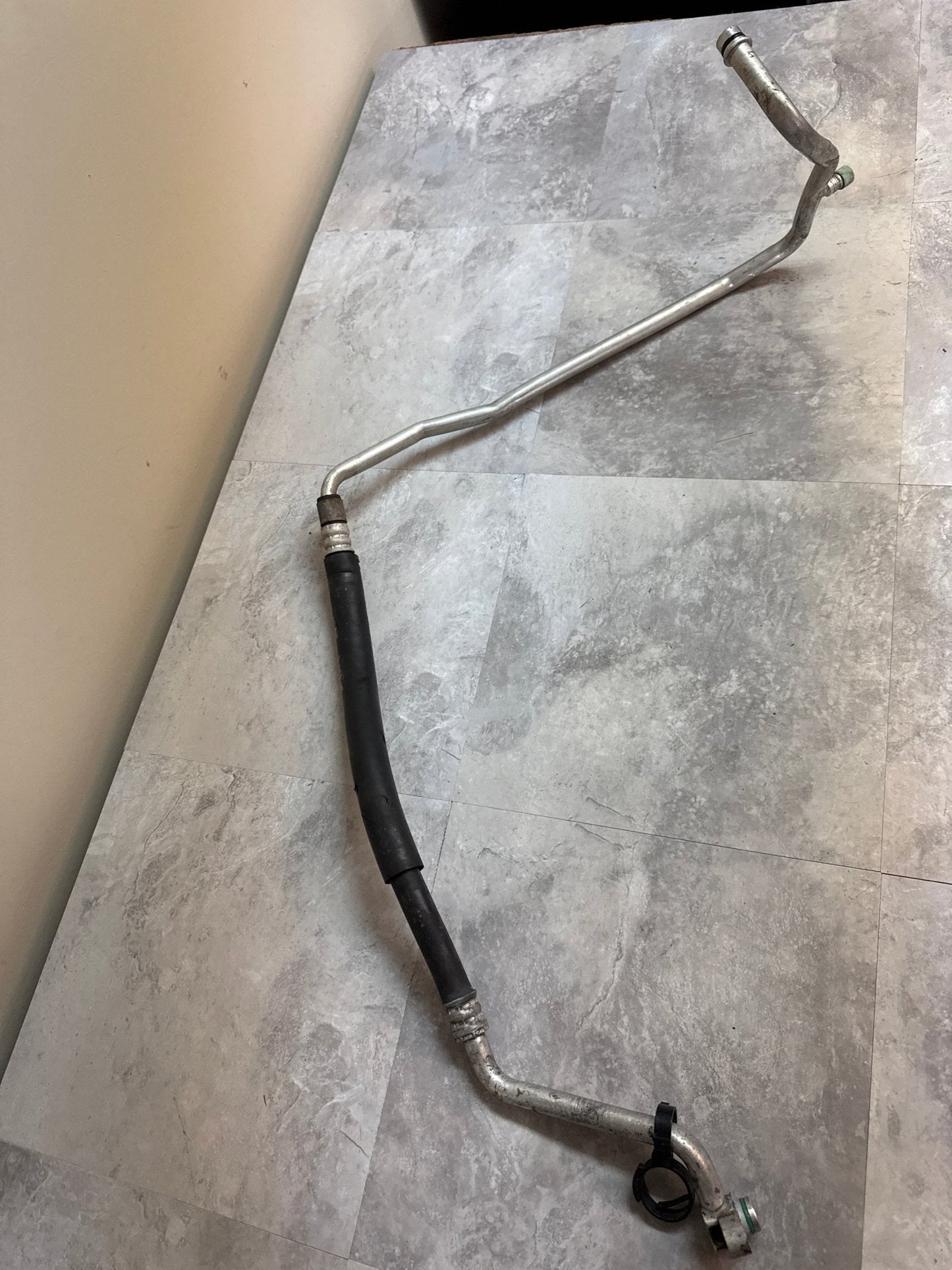 2004-2005 Subaru WRX STI AC Line Hose A/C Pipe Air Conditioning 04-05 (2)