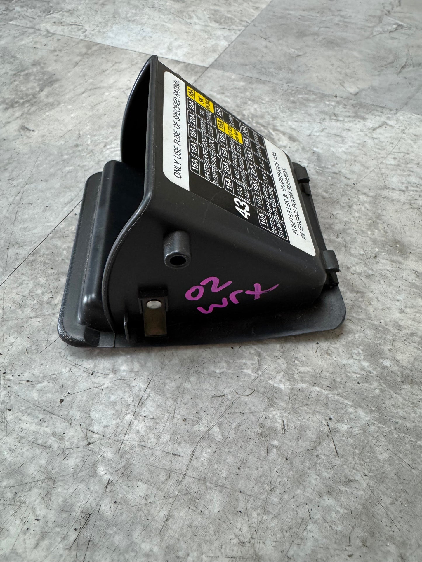 2002-2005 Subaru Impreza WRX Inside Fuse Box Cover Ash Tray Storage