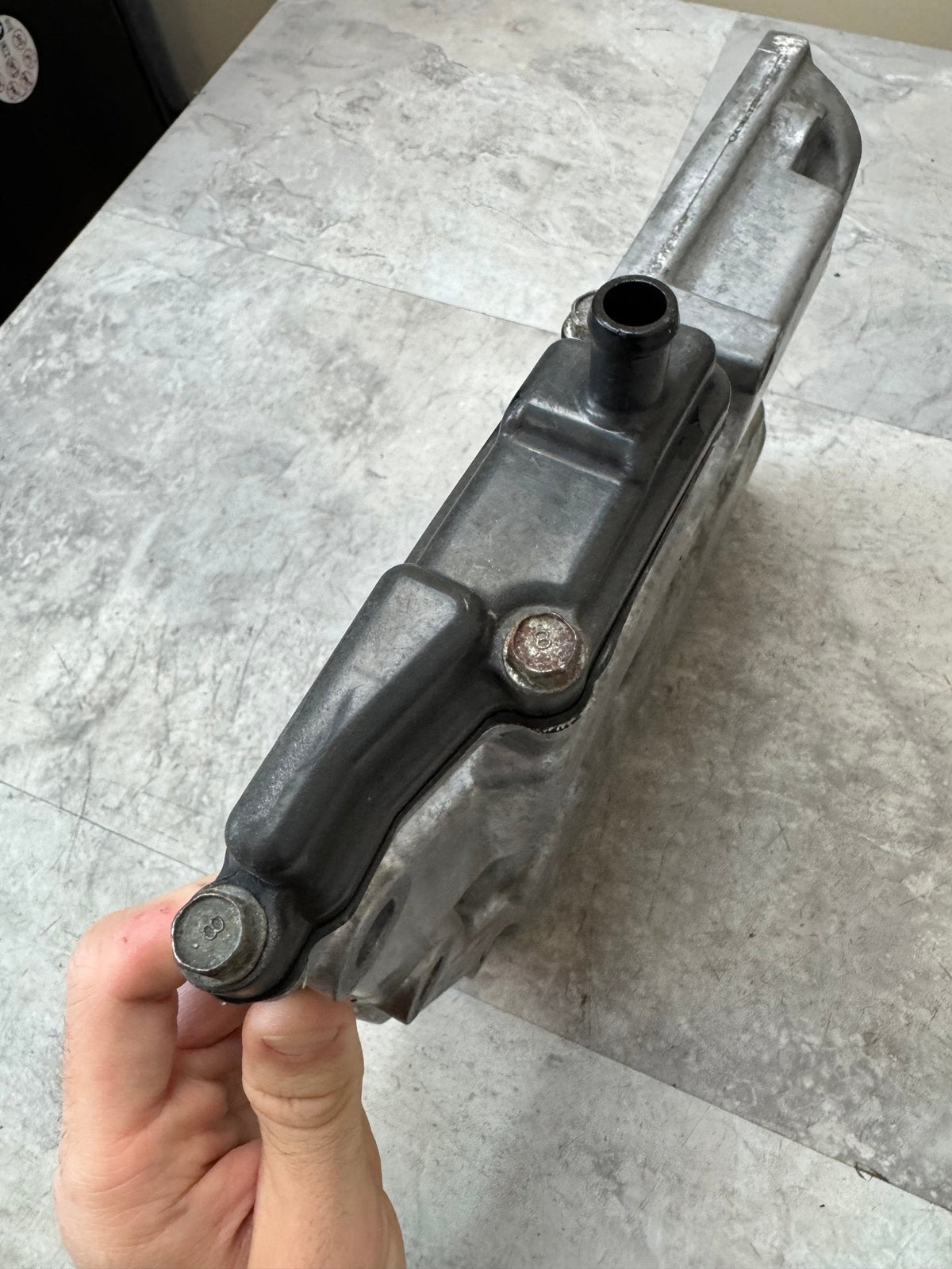 2002-2005 Subaru Impreza WRX RH OEM Passenger Side Valve Cover