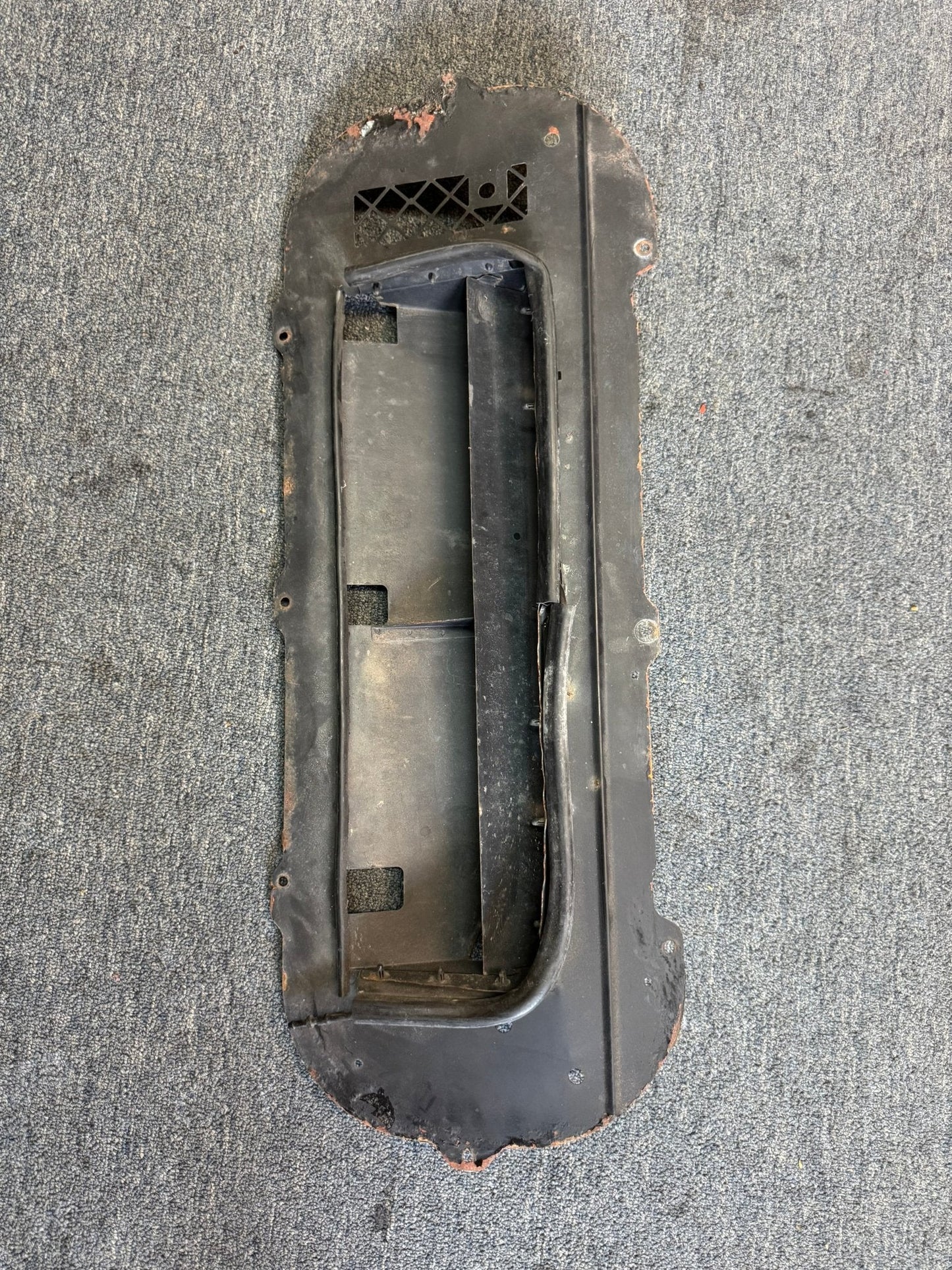 Subaru OEM 2006-2007 Impreza WRX STi Intercooler Spray Hood Scoop Splitter Assembly