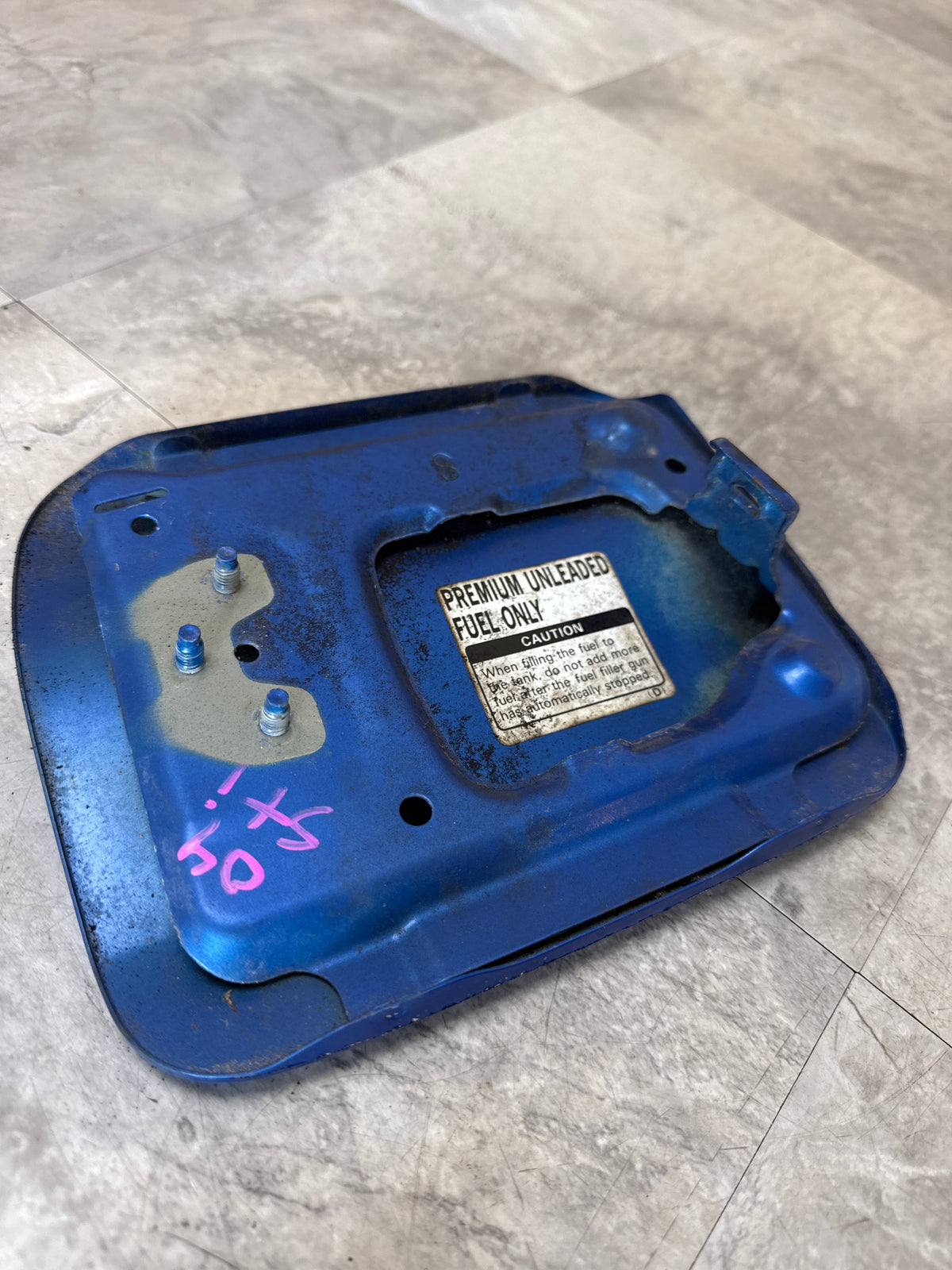 2002-2007 Subaru Impreza WRX Gas OEM Cover WRB