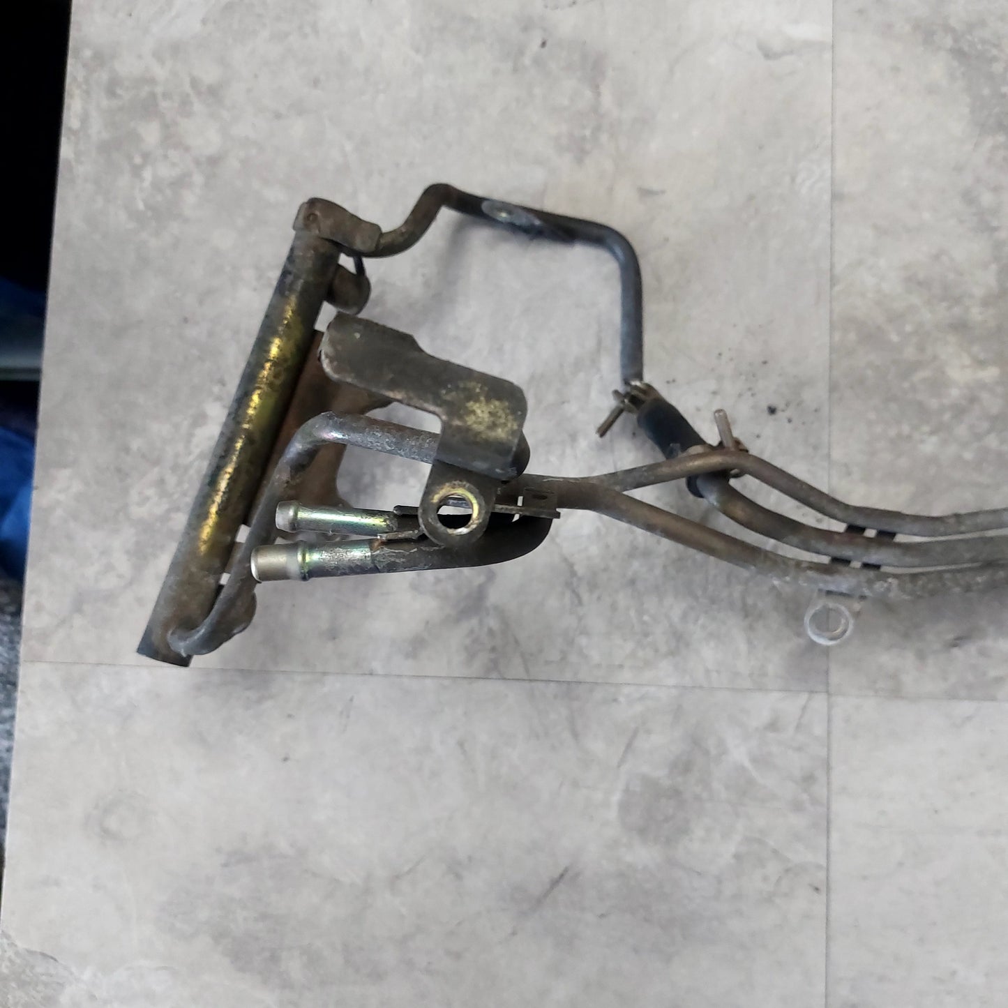 OEM 2002-2003 Subaru Impreza WRX Fuel Rail Lines Assy