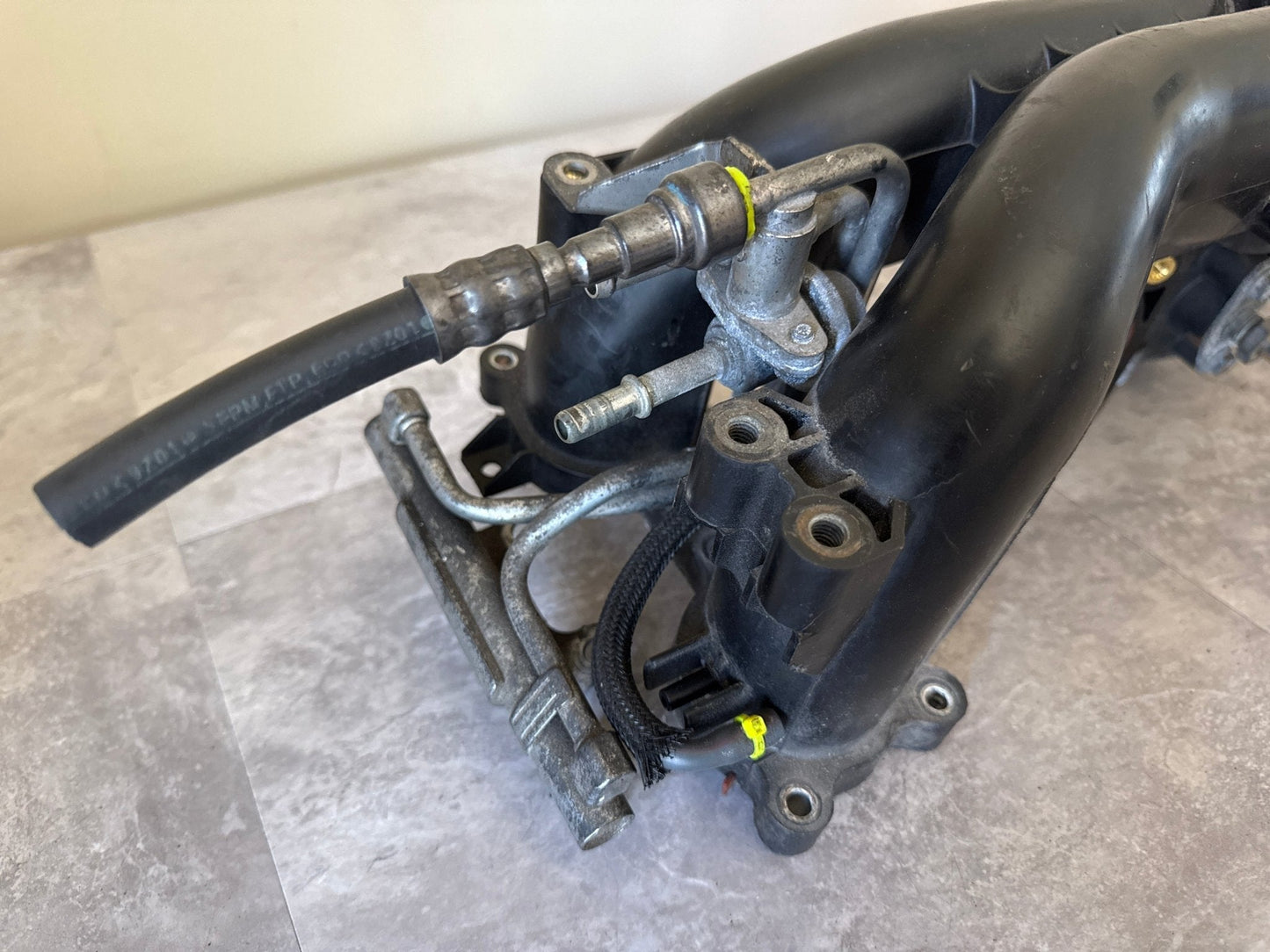 2008-2014 Subaru Impreza WRX Air Intake Manifold 2.5L Turbo Engine OEM 08-14 w/ Fuel Lines