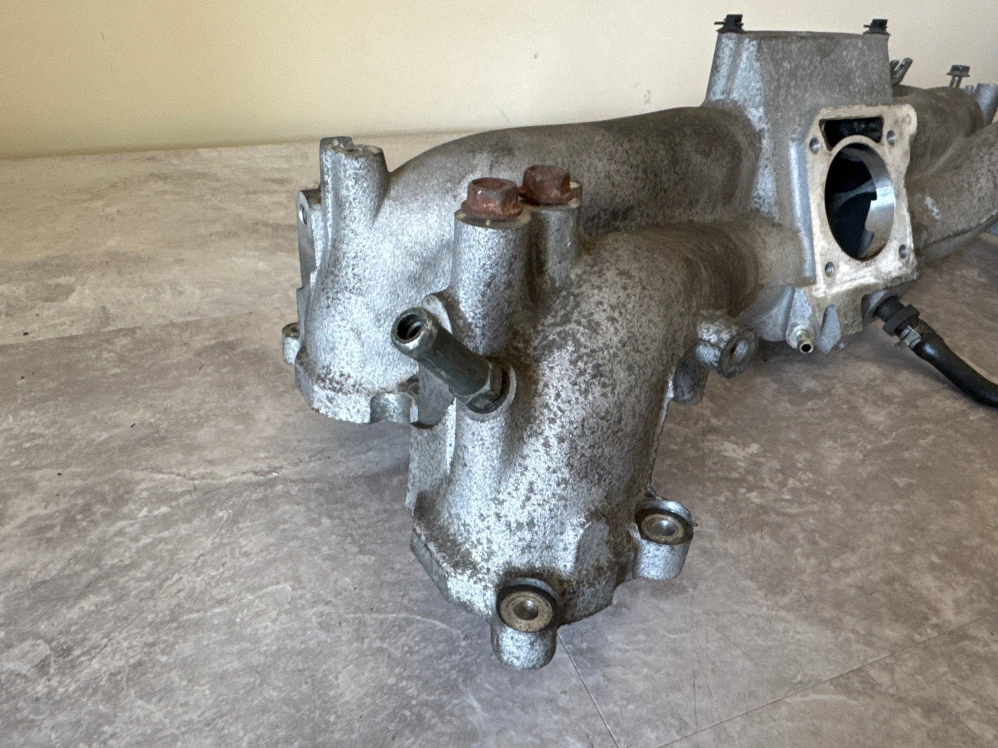 OEM 02-03 Subaru Impreza WRX 2.0 Upper Intake Manifold (2)