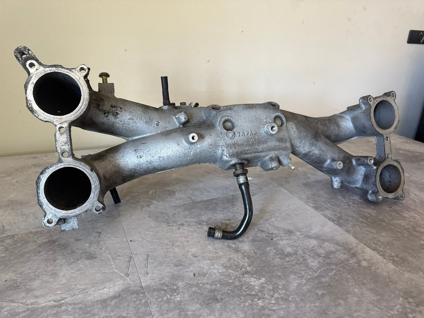 OEM 02-03 Subaru Impreza WRX 2.0 Upper Intake Manifold (2)