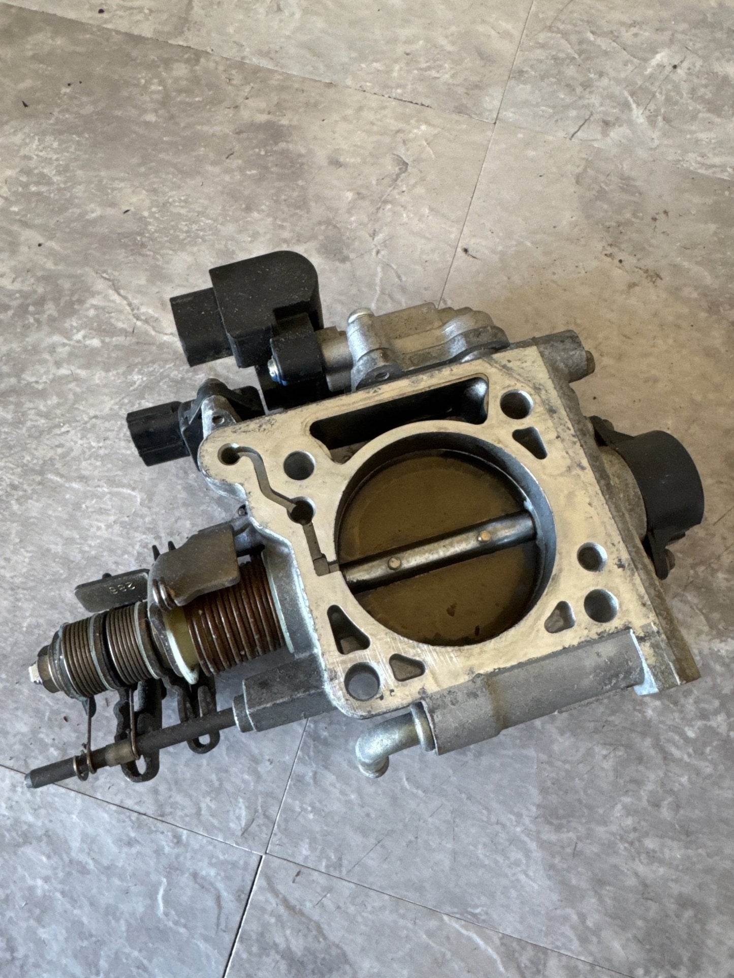 OEM 02-04 Subaru WRX Throttle Body Assembly 16114AB023 (02 WRX) (2)