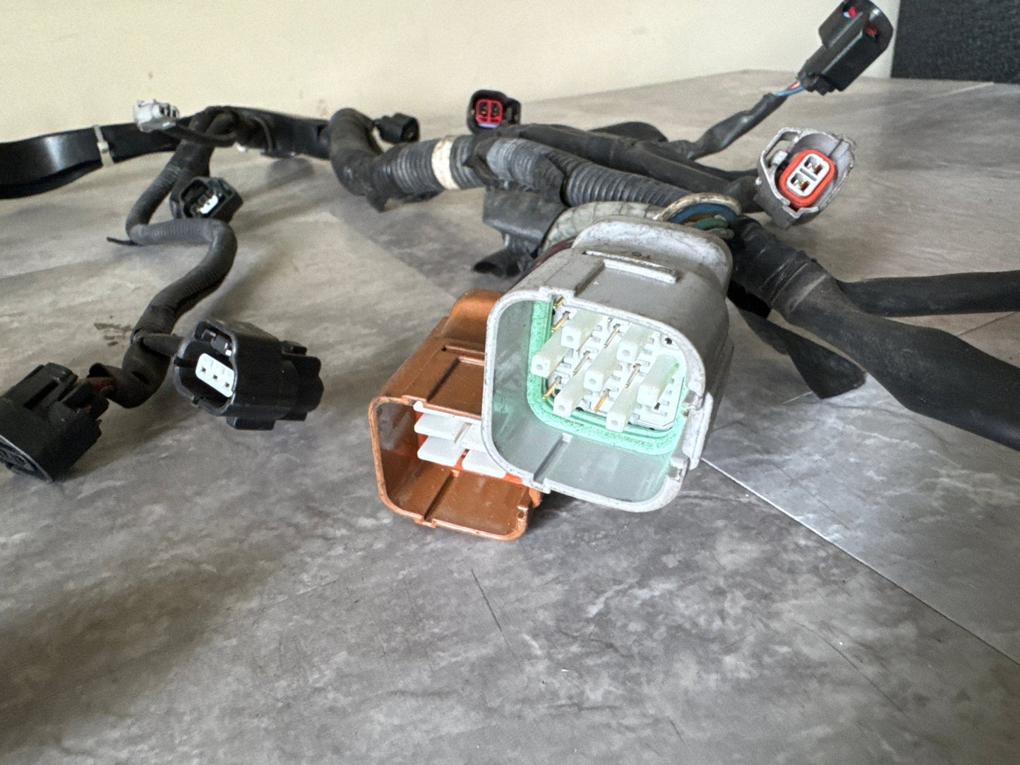 2005 Subaru Impreza WRX Manual Engine Bay Room Wire Harness Wiring OEM