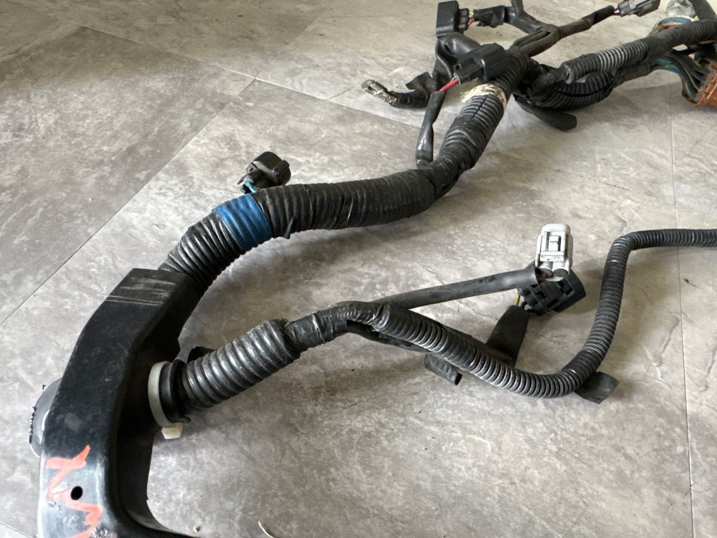 2005 Subaru Impreza WRX Manual Engine Bay Room Wire Harness Wiring OEM