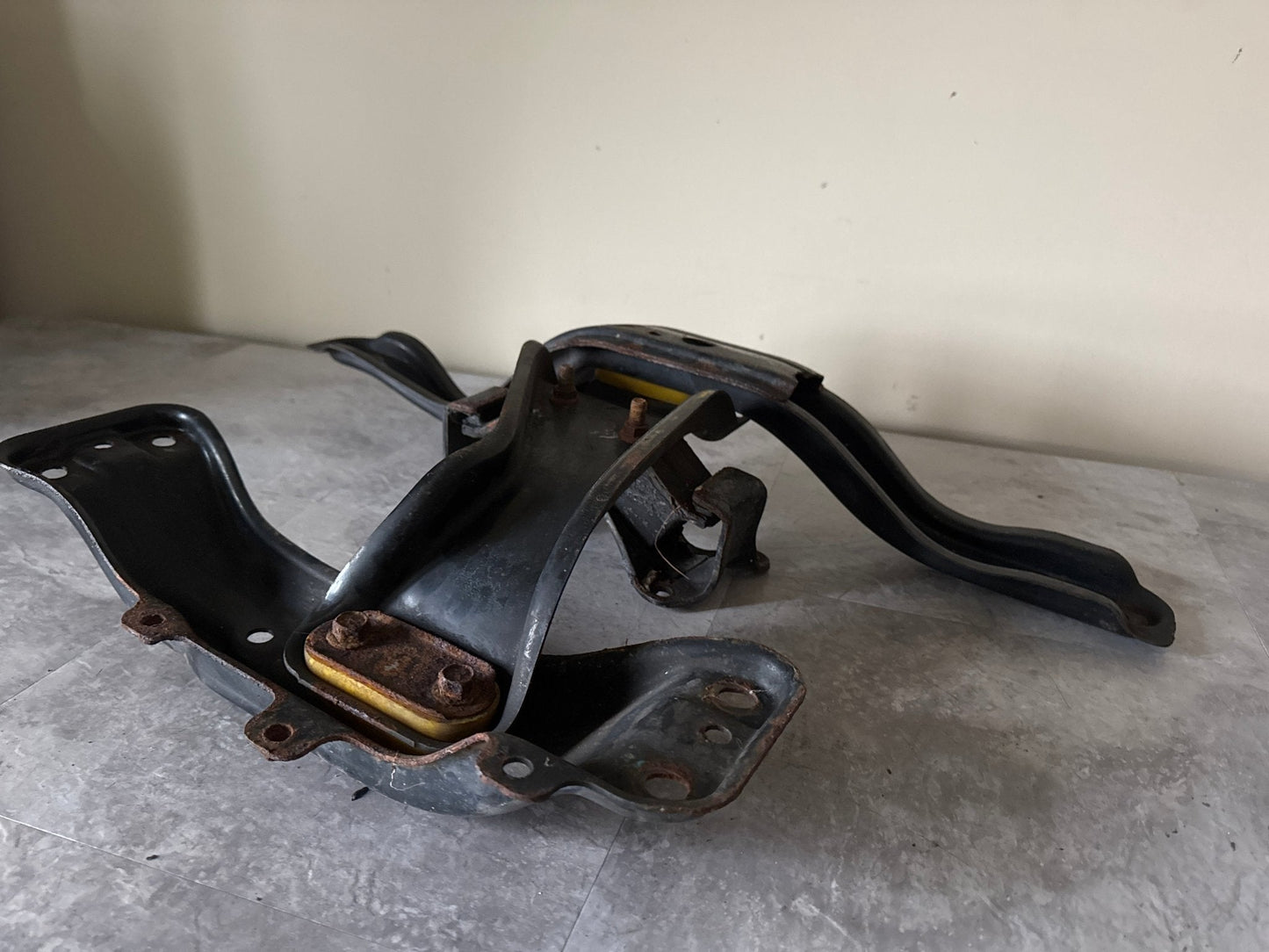 2002-2007 Subaru Impreza WRX Transmission Crossmember Support K-Frame OEM 02-07 w/ New Bushings