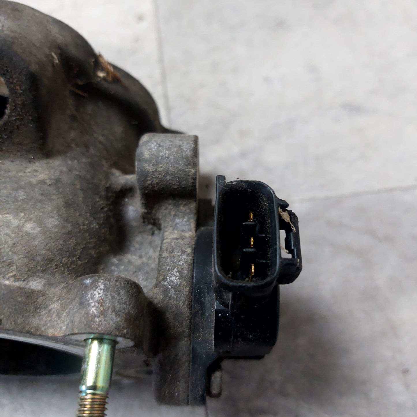 2002-2003 Subaru Impreza WRX Engine OEM Intake Manifold TGV