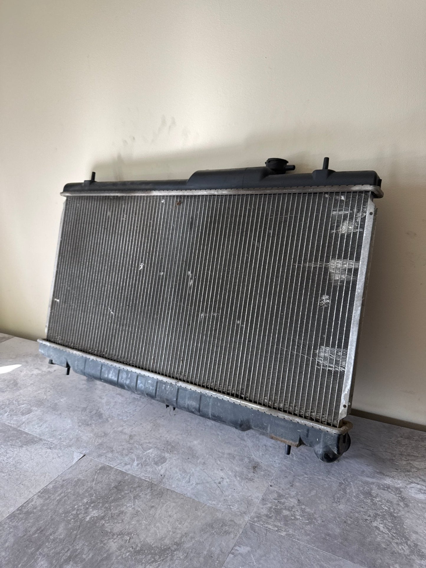 2004-2007 SUBARU IMPREZA WRX STI RADIATOR COOLING ASSEMBLY OEM