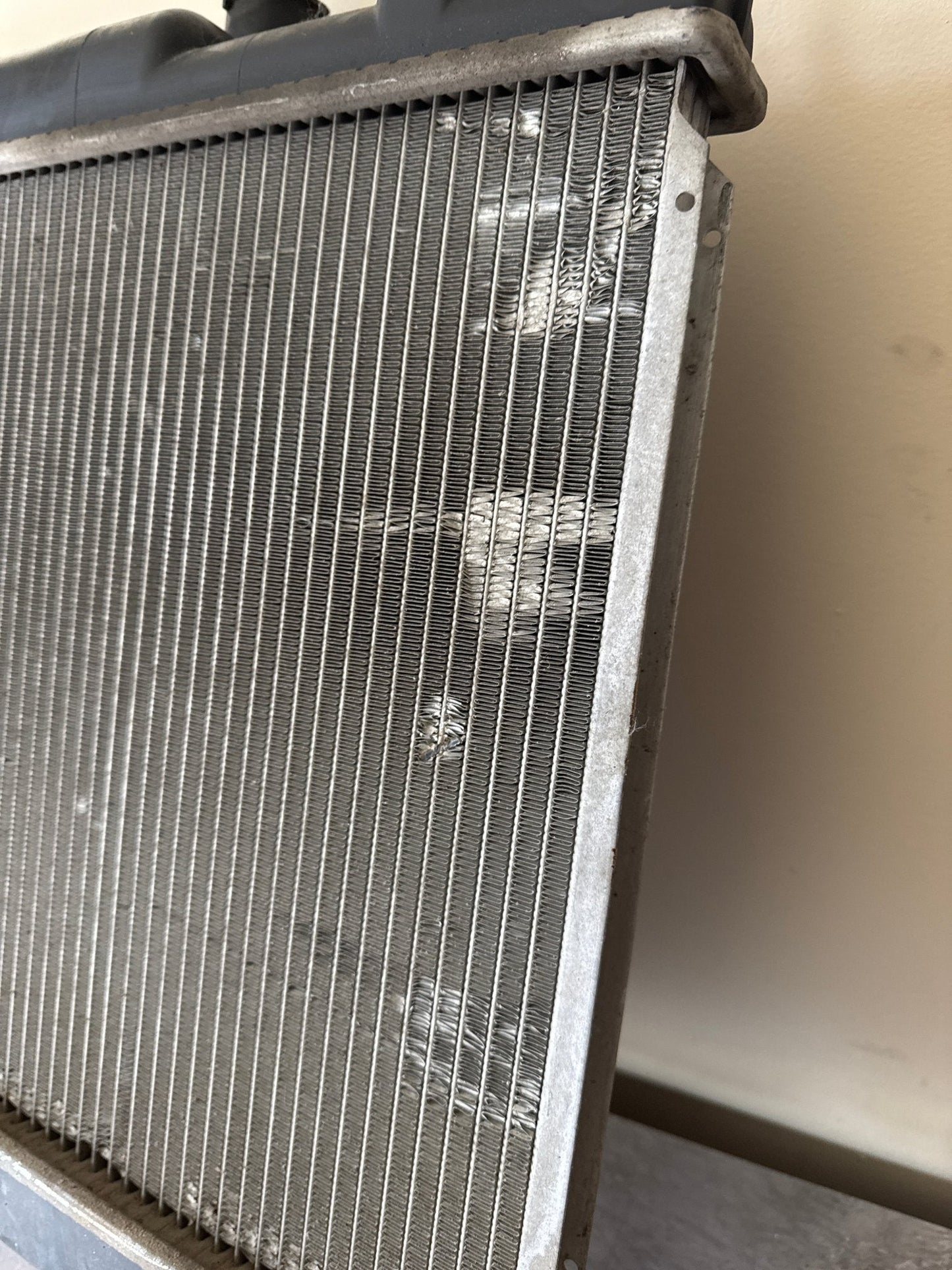 2004-2007 SUBARU IMPREZA WRX STI RADIATOR COOLING ASSEMBLY OEM