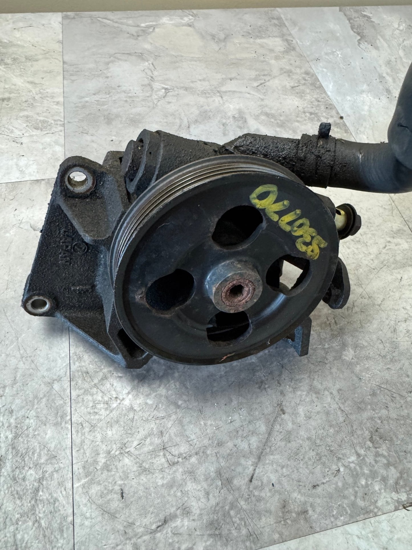 Subaru OEM 2004-2007 Subaru Impreza WRX STi Power Steering Pump Assy 34430FE042 w/ Mount