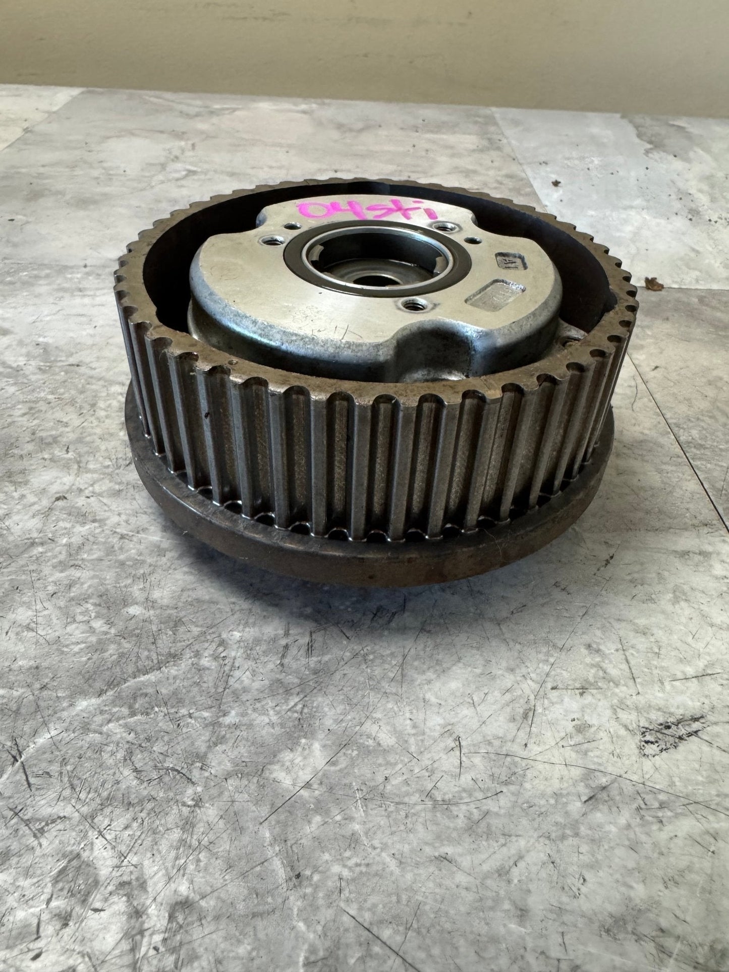 OEM 13322AA000 Intake Camshaft Sprocket Gear LH Left AVCS For 04-05 FXT/STi/OBXT/LGT/EJ