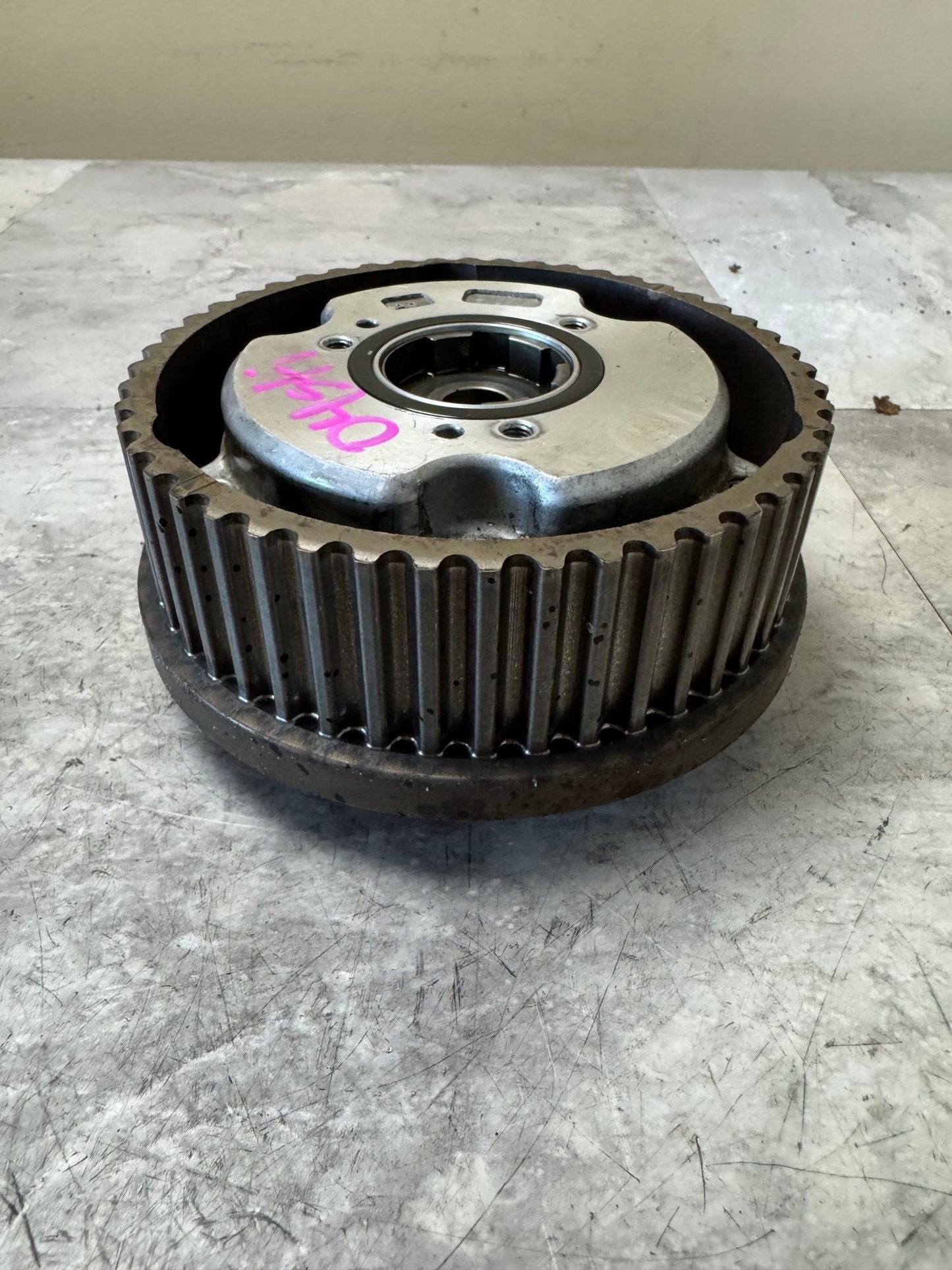 OEM 13322AA000 Intake Camshaft Sprocket Gear LH Left AVCS For 04-05 FXT/STi/OBXT/LGT/EJ