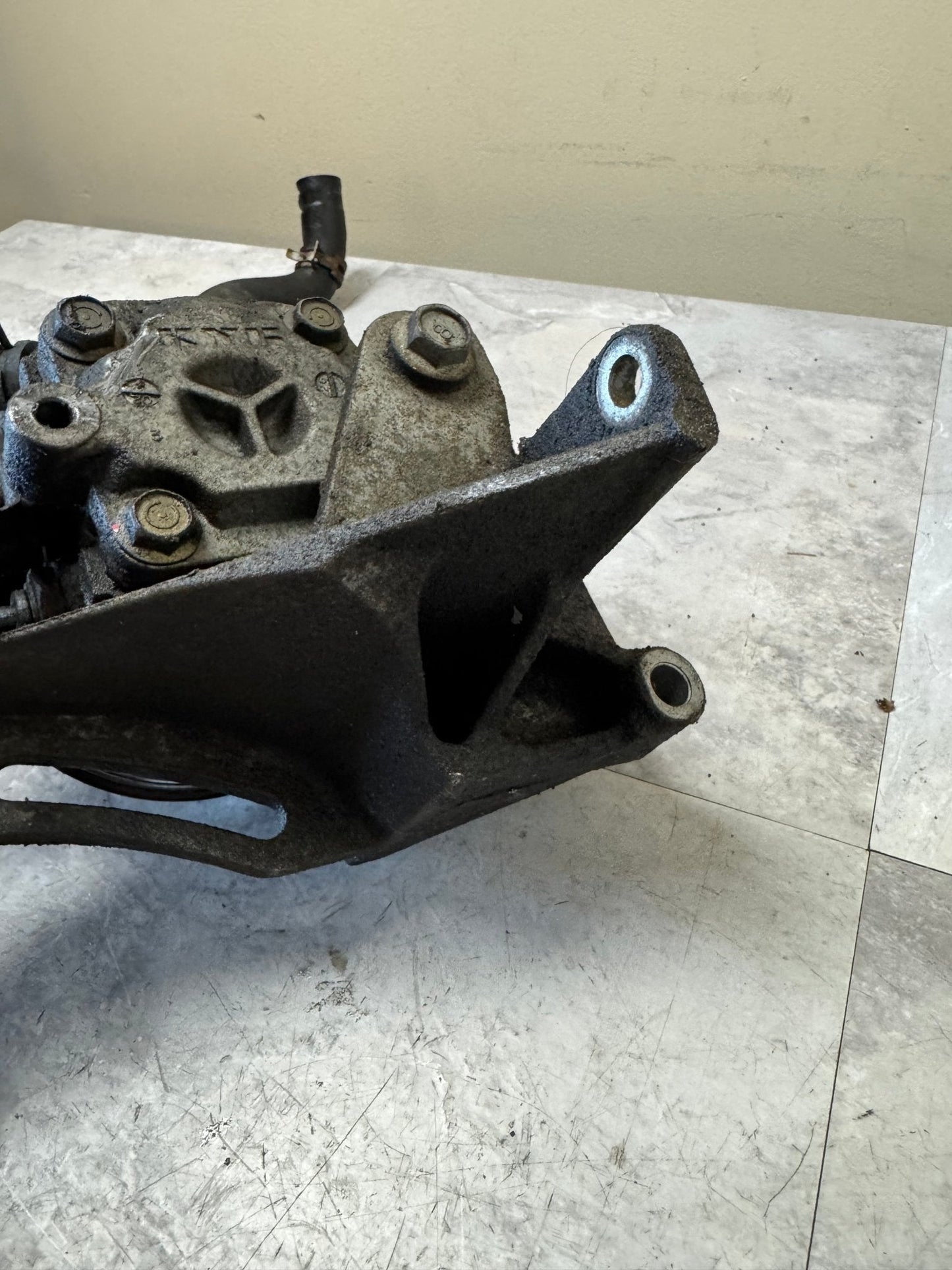 Subaru OEM 2004-2007 Subaru Impreza WRX STi Power Steering Pump Assy 34430FE042 w/ Mount