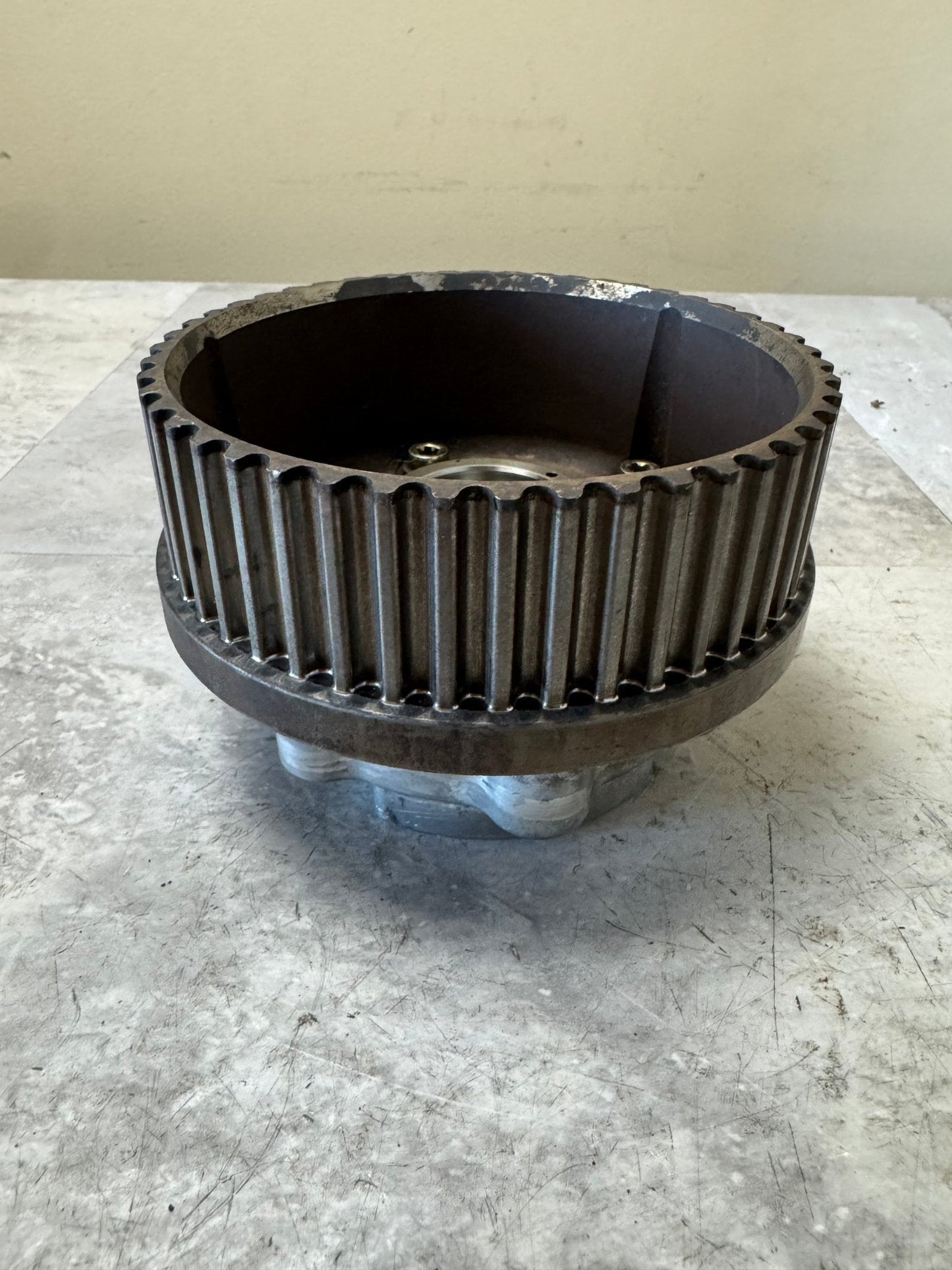 OEM 13320AA000 Intake Camshaft Sprocket Gear RH Right AVCS For 04-05 FXT/STi/OBXT/LGT/EJ
