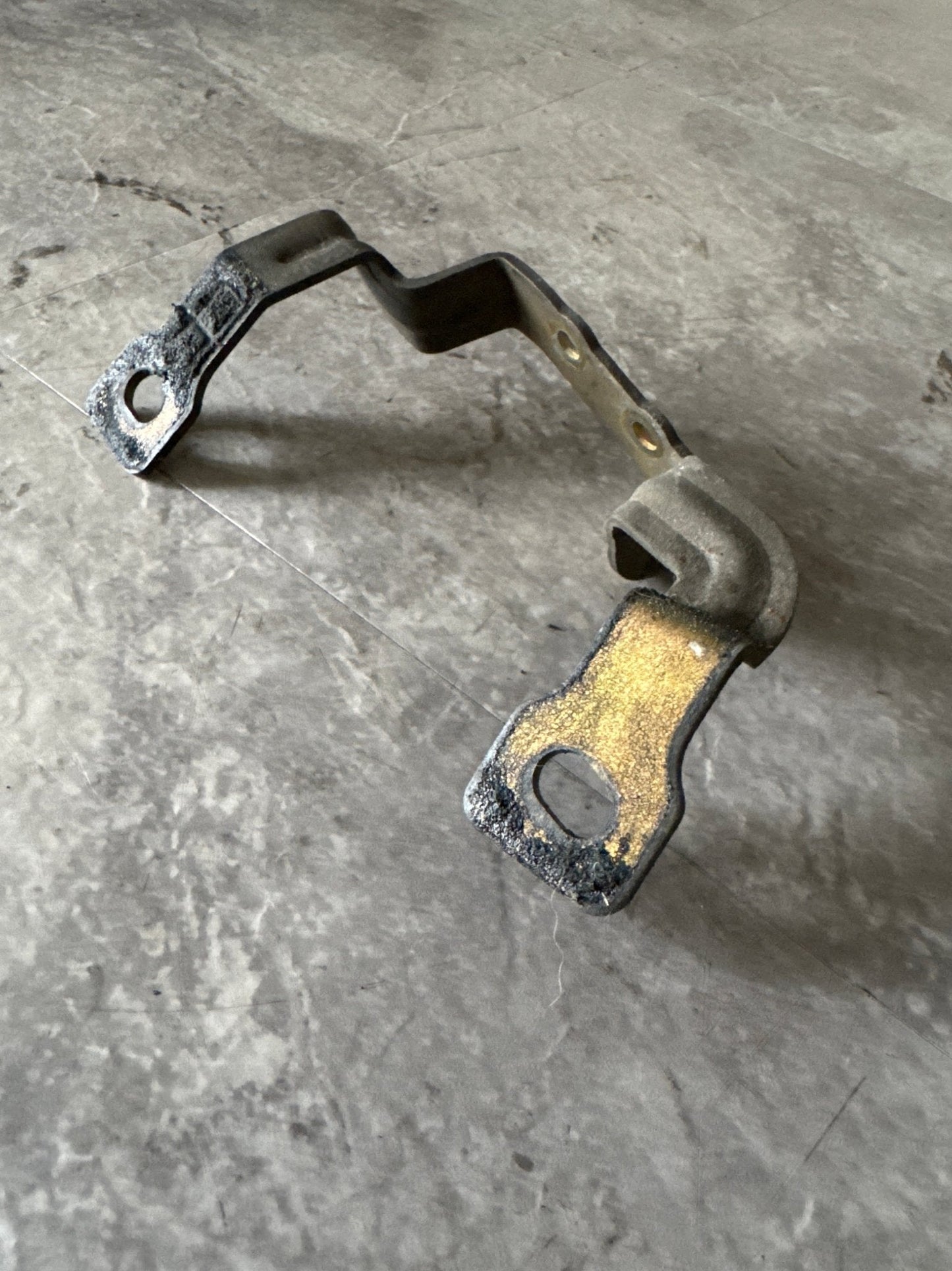 02-03 SUBARU IMPREZA WRX OEM BOOST SOLENOID COVER BRACKET