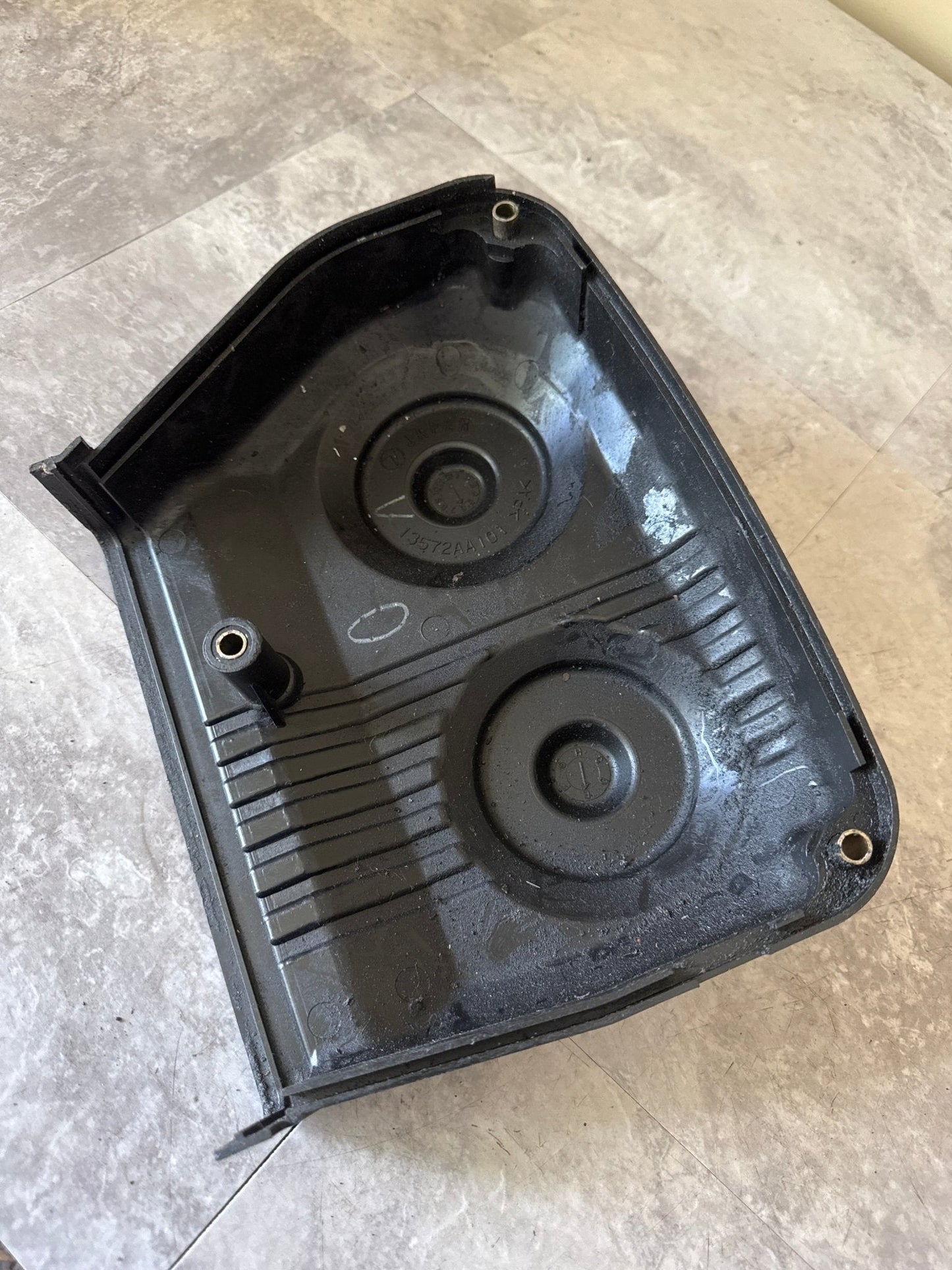 OEM 2002-2005 Subaru Impreza WRX Front RH Timing Cover 13572AA101 (2)