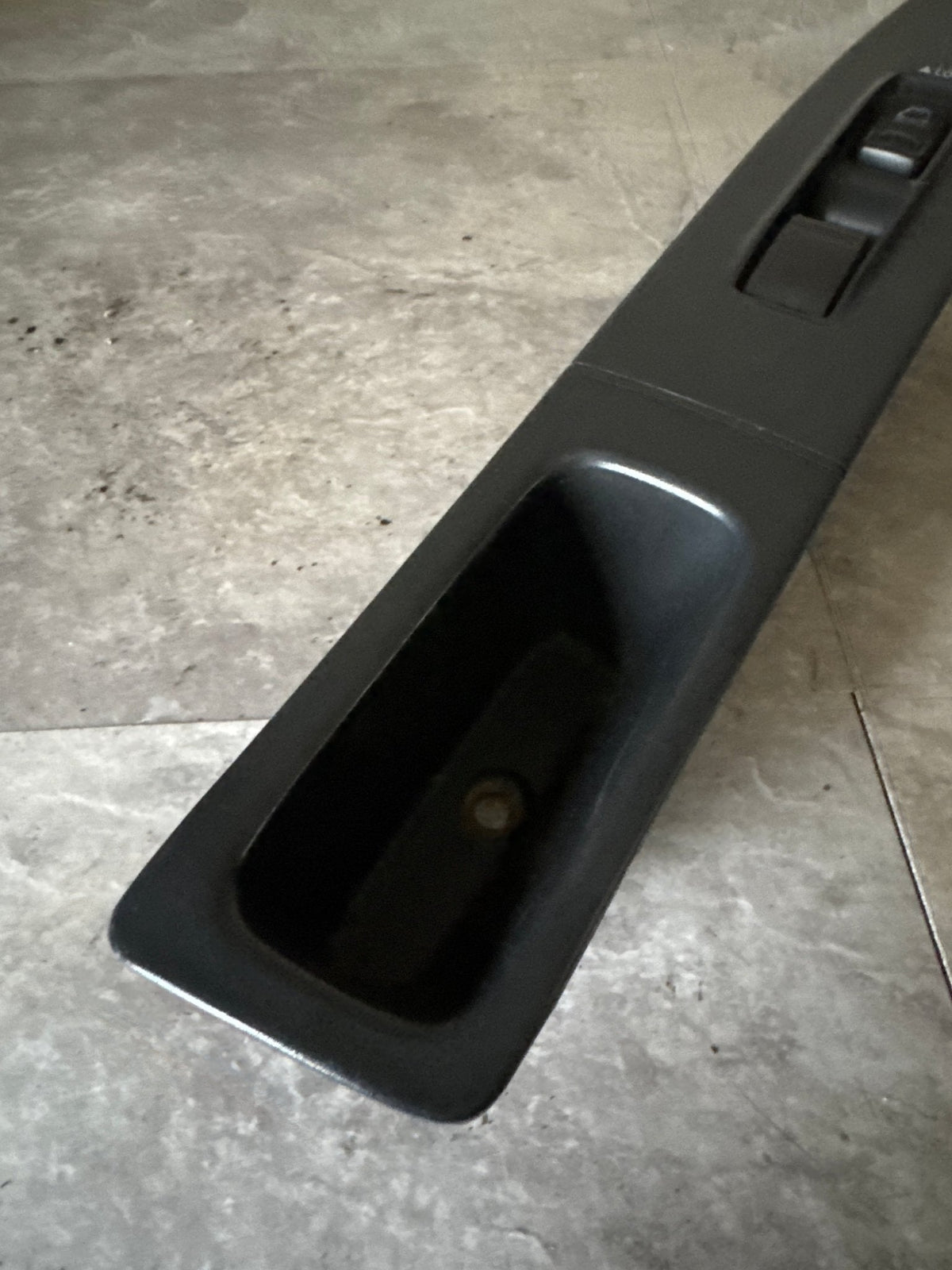 2005-2007 Subaru Impreza WRX OEM Front RH Passenger Window Lock Switch Trim