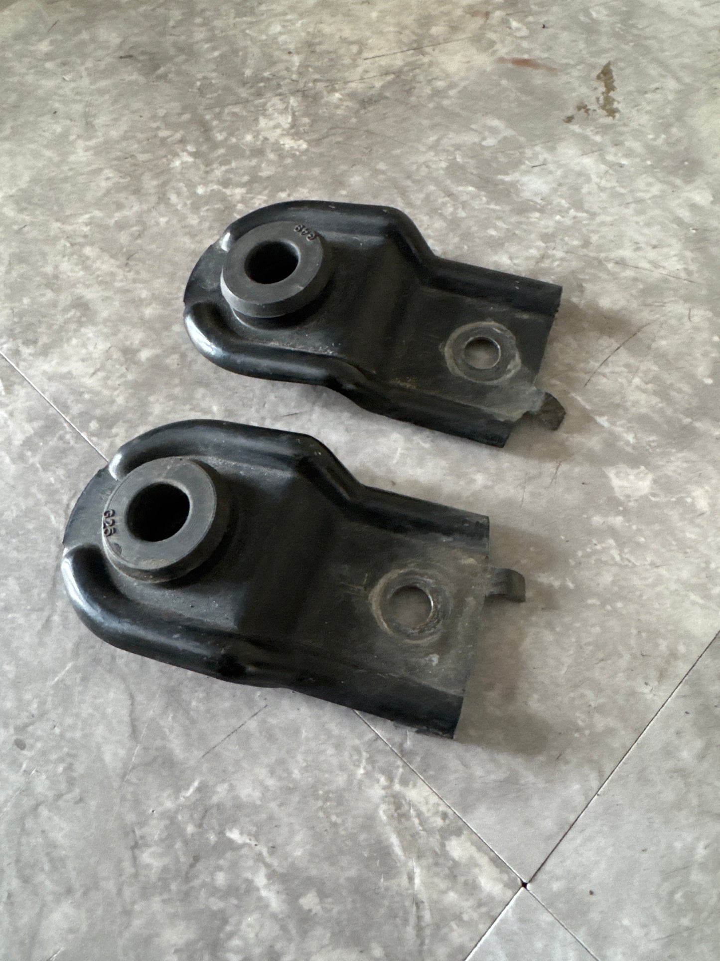 2015-2021 Subaru WRX STi Rad OEM Radiator Stay Tab Mounting Brackets Pair LH RH K2-c