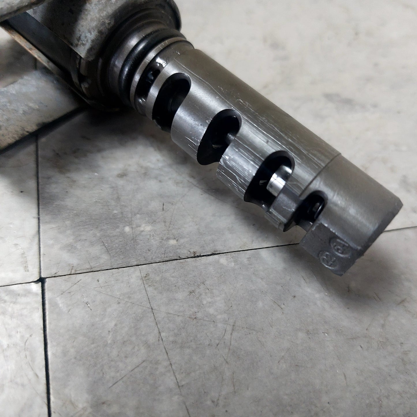 Subaru WRX STi Forester AVCS Oil Control Valve Solenoid LGT XT