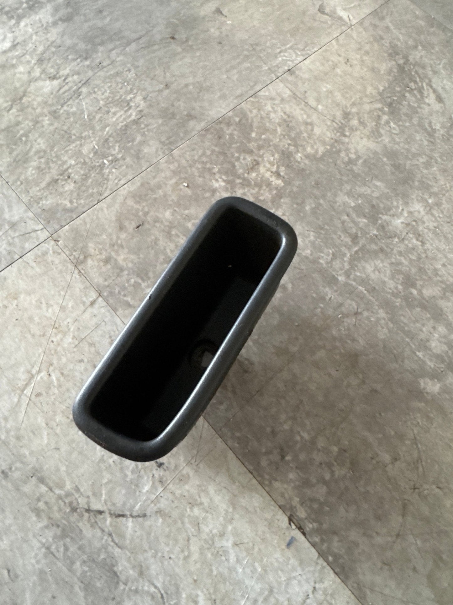 2002-2007 Subaru Impreza Rear Right OEM Interior Door Pull Handle Pocket Trim (2) J3