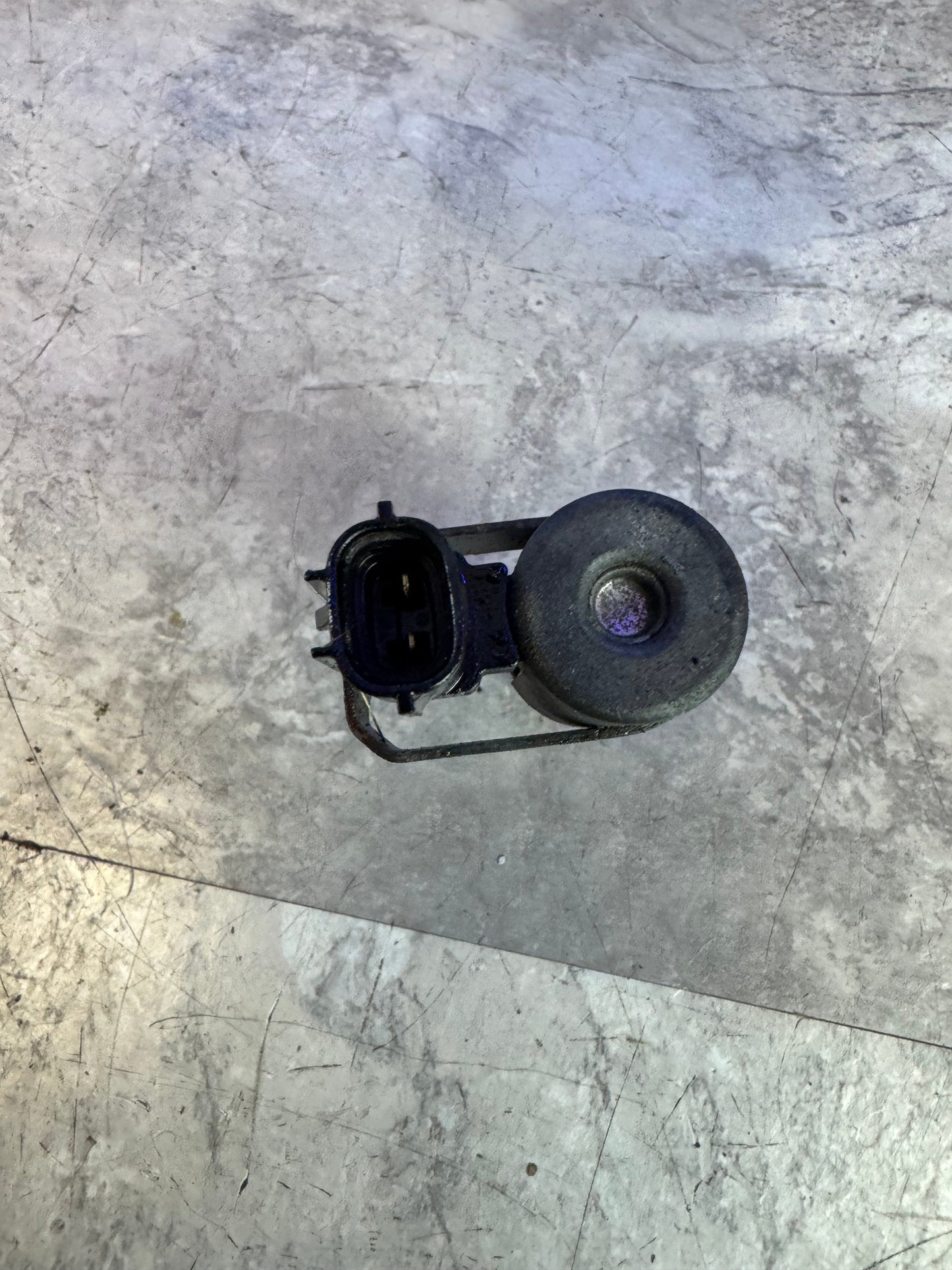 2004-2007 Subaru WRX STi FXT LGT OXT AVCS Oil Control Valve / K2V