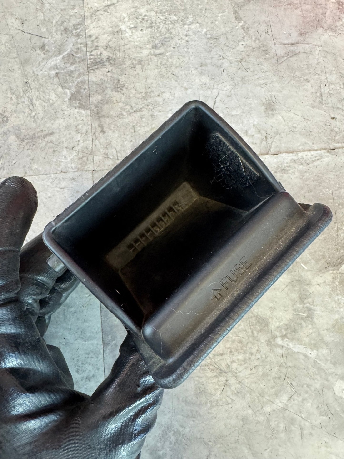 2002-2007 Subaru Impreza WRX Inside Fuse Box Cover Ash Tray Storage