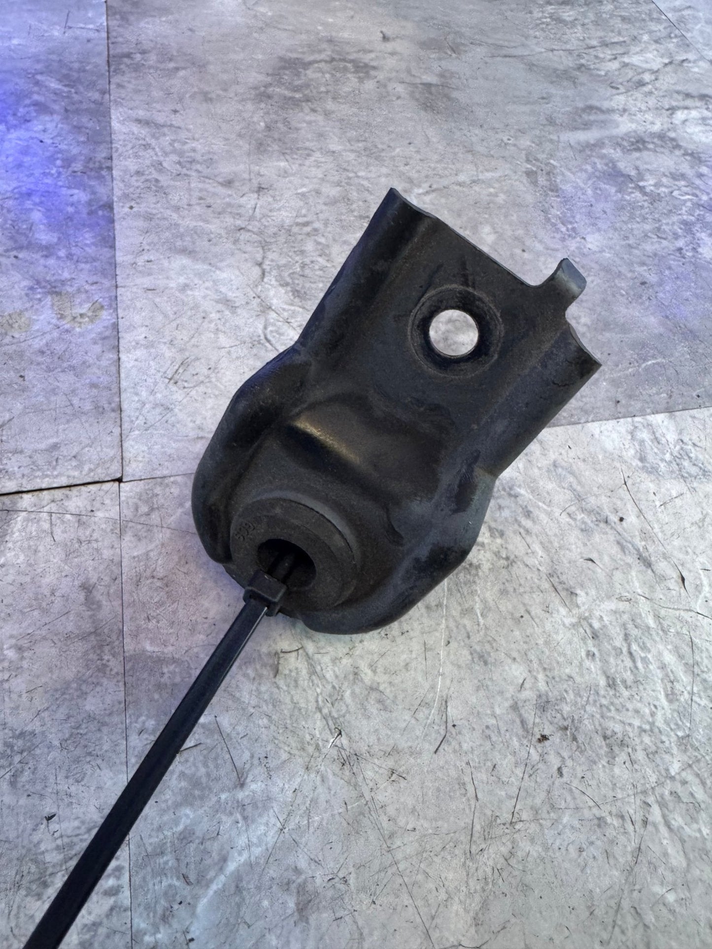 2015-2021 Subaru WRX STi Rad OEM Radiator Stay Tab Mounting Brackets Pair LH RH K2-c