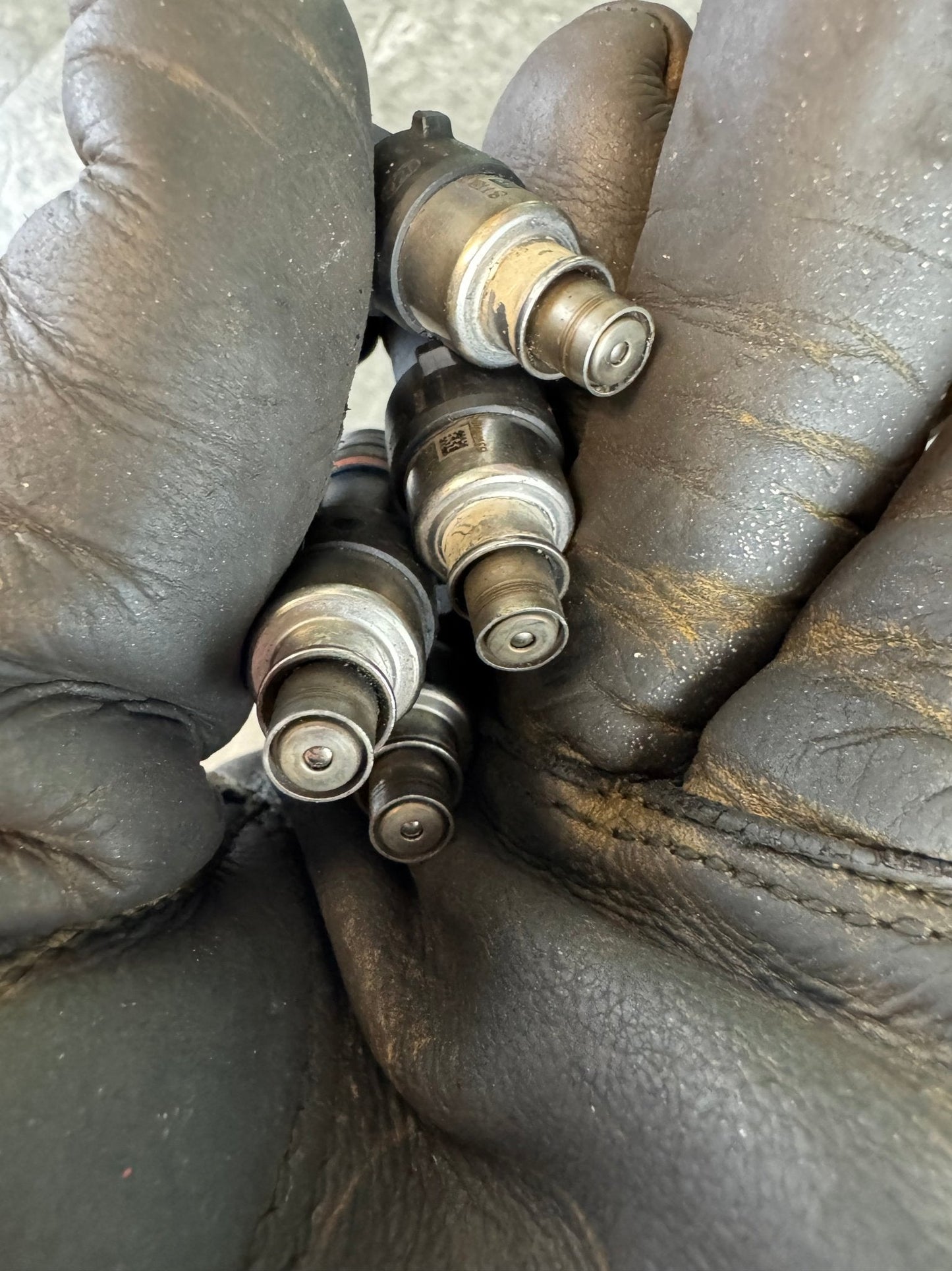 Subaru WRX STi Injector Dynamics ID1000 CC Top Feed Injectors ej255 ej257 ej205