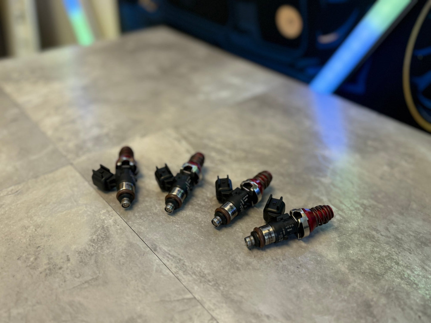 ID 1300 XDS top feed fuel injectors Subaru STi & wrx 1300 cc ej257 ej205 ej255