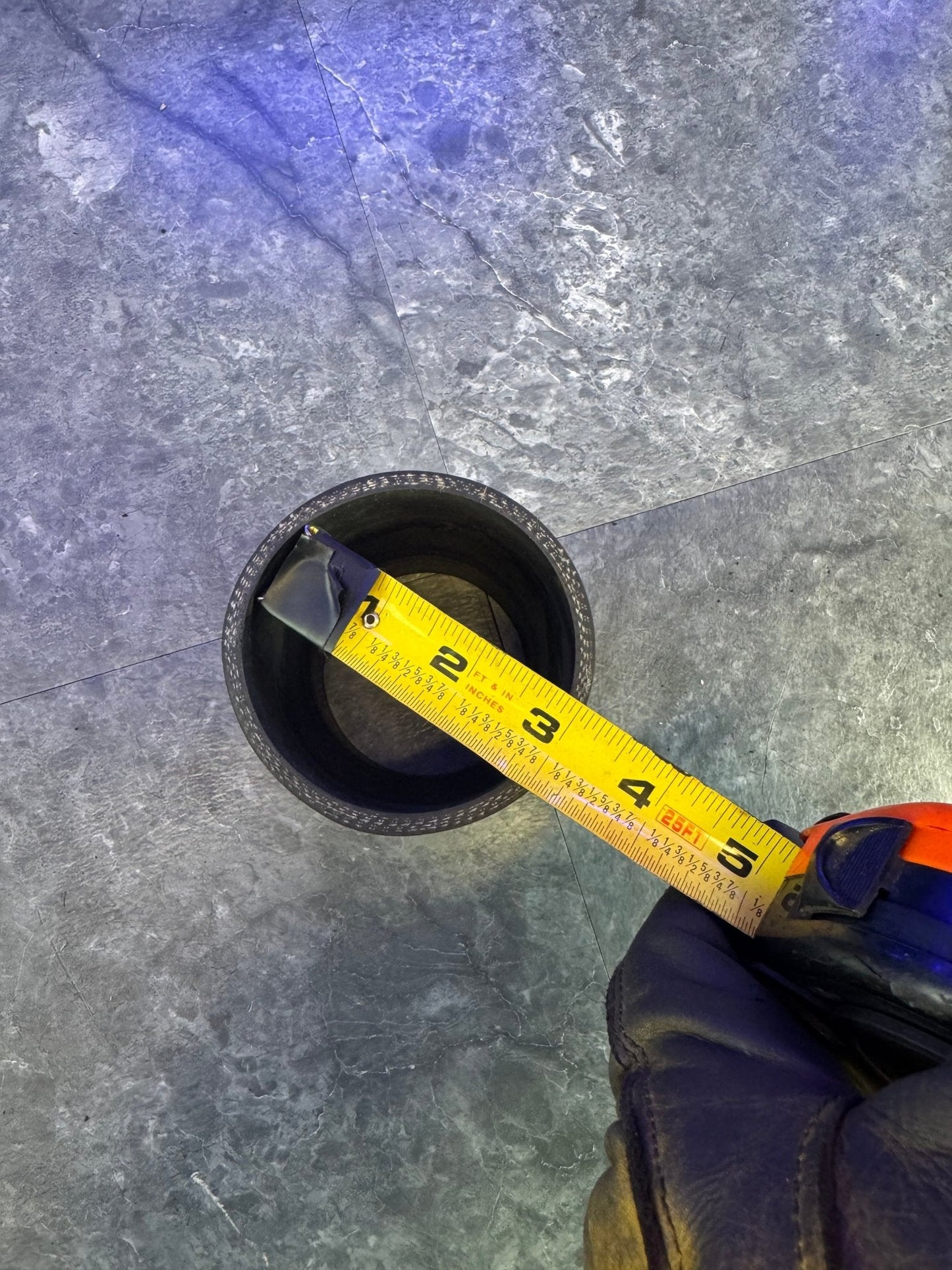 Silicone Coupler 2.5" to 3" Adapter