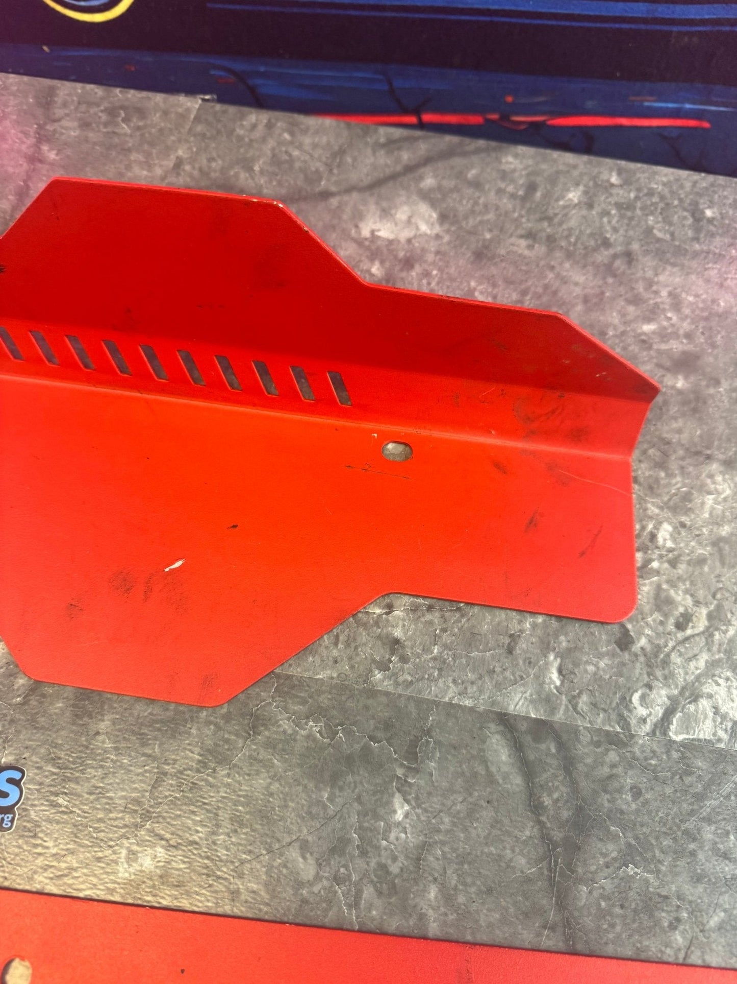 2002-2007 WRX / 2004-2007 STi Radiator Shroud And Alternator Belt Cover Kit Pair RED