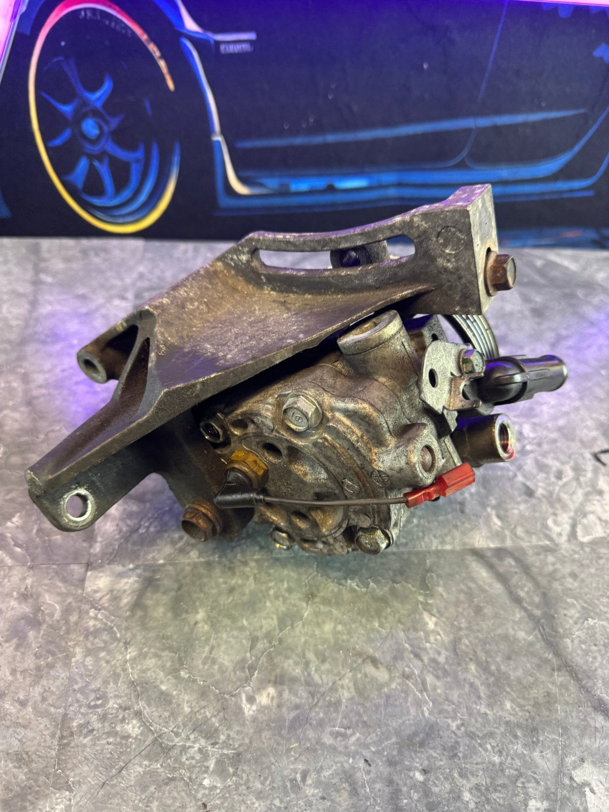 2004-2007 Subaru Impreza WRX STi OEM Power Steering Pump with Mount