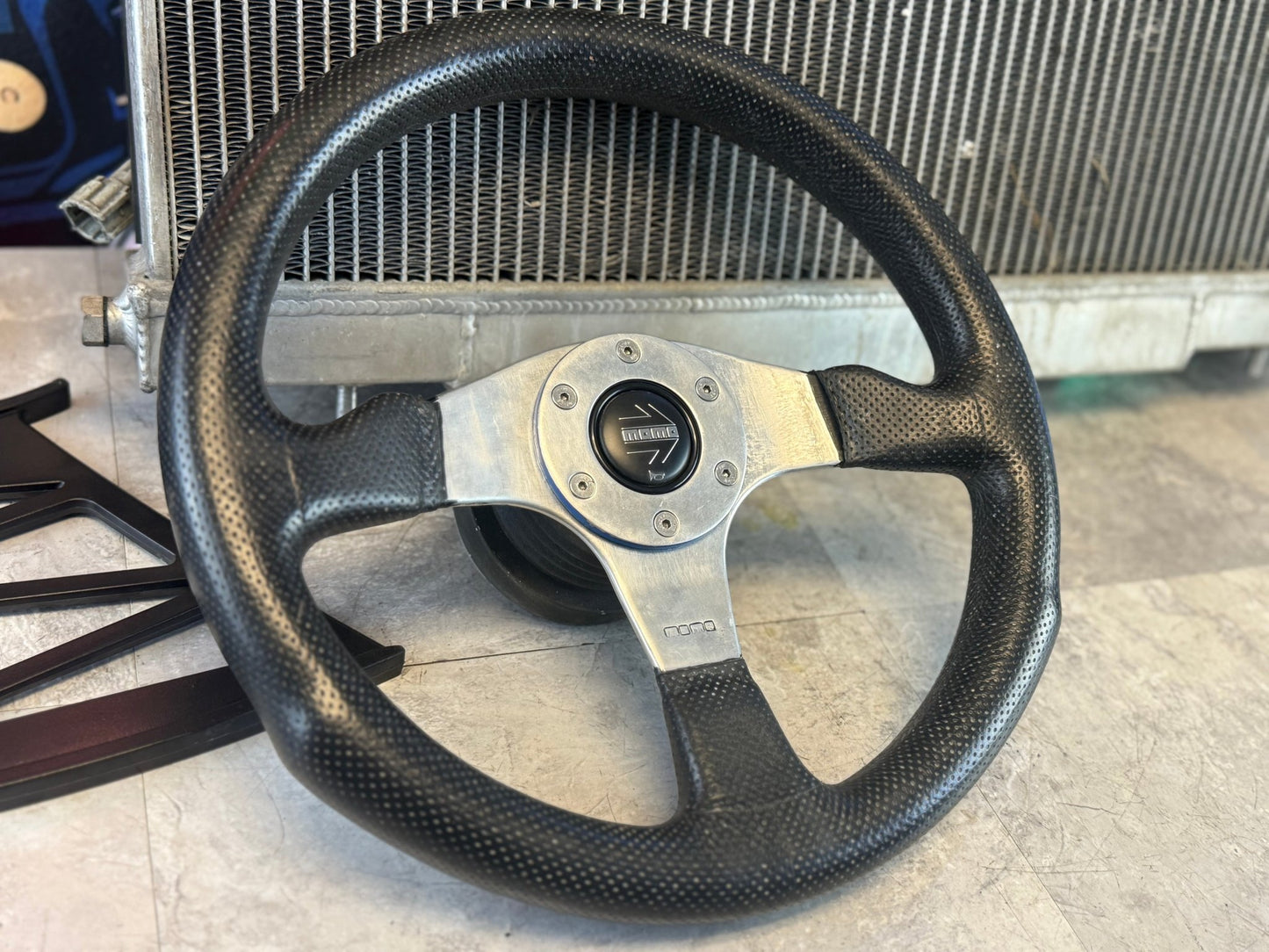 MOMO Italian Italy leather aftermarket steering wheel Subaru wrx & STi w: hub adapter 350 MM