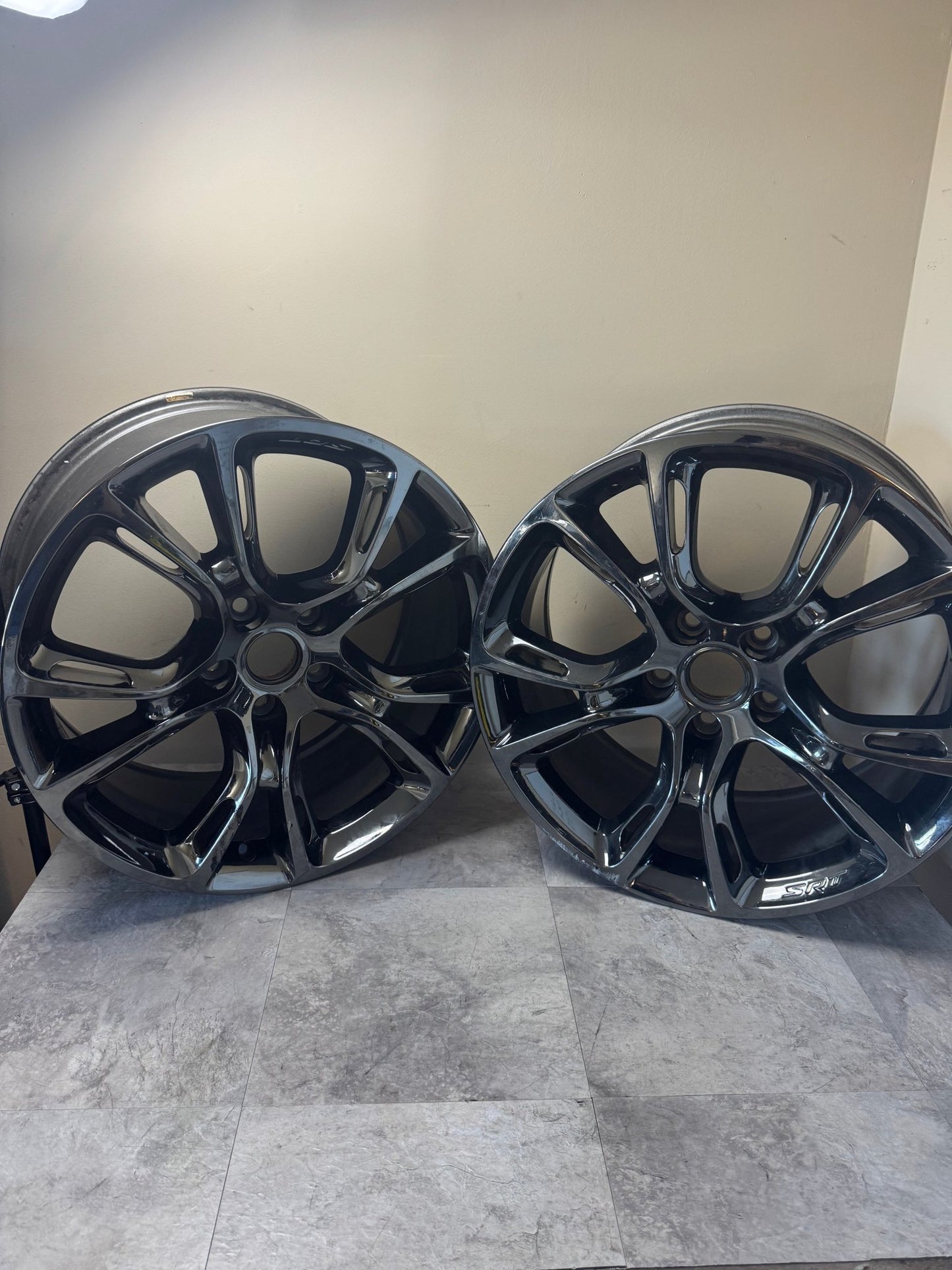 Jeep Grand Cherokee SRT OEM Factory 20" wheels rims gloss black 5x5 20x10 Only 2 Wheels