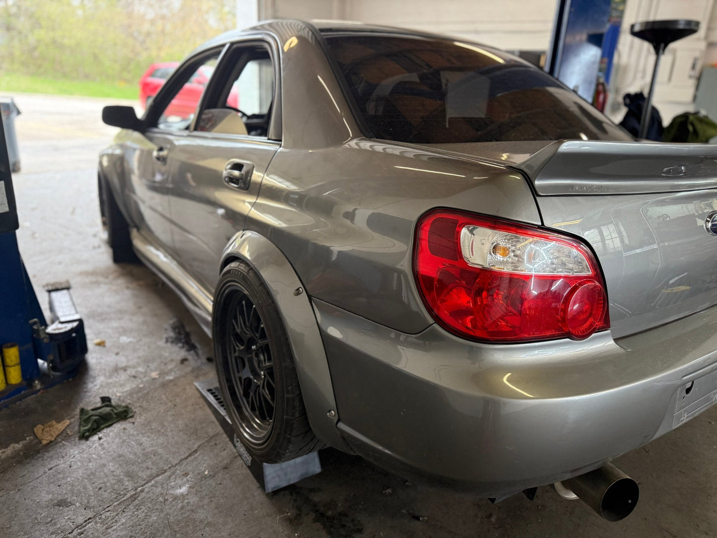 OEM 2004 2005 Subaru wrx & Sti & Impreza sedan rear tail lights tails taillights bugeye blobeye Hawkeye