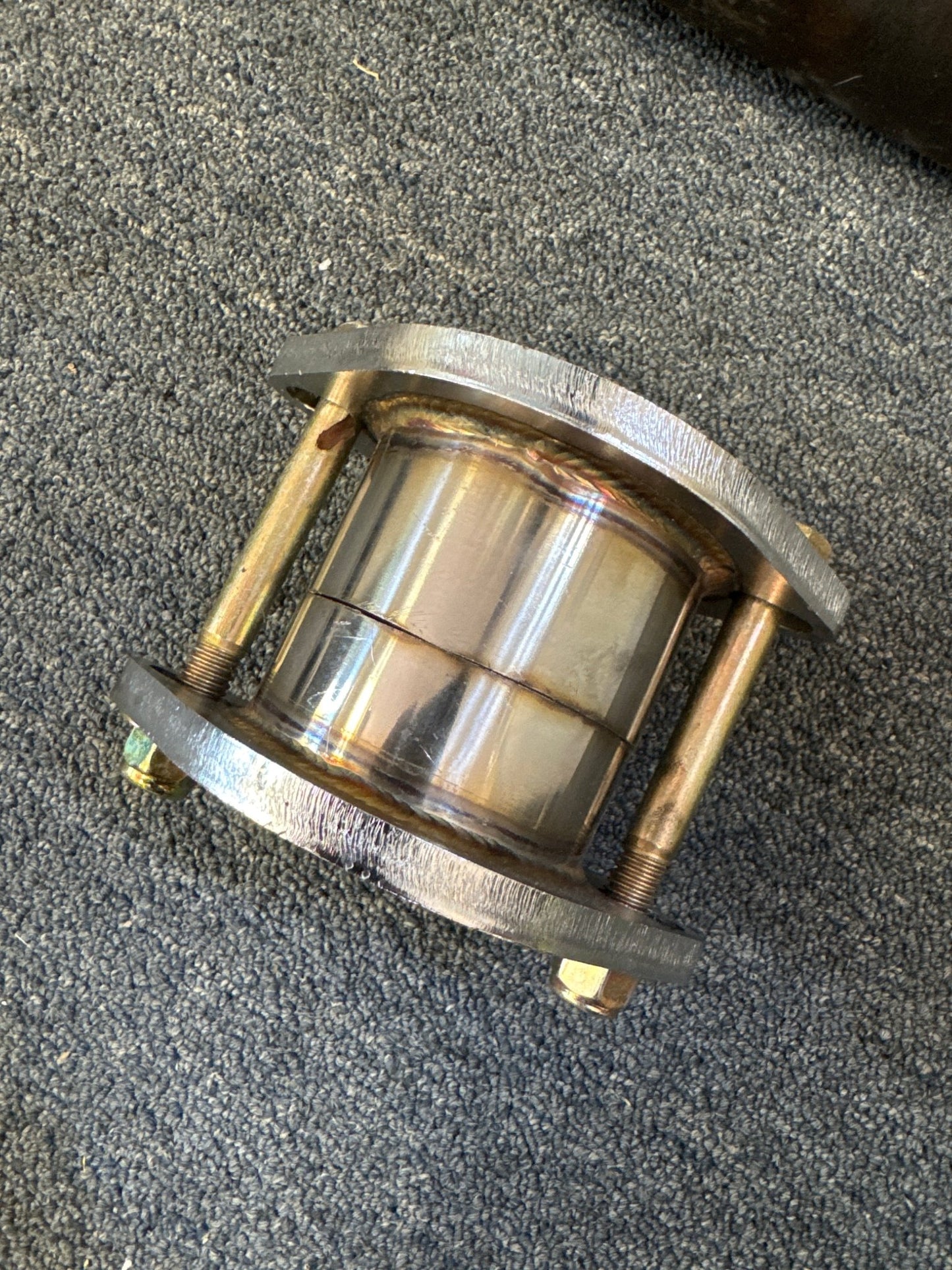 APS 3.5” Downpipe / Dual O2 Bungs Cast / Divorced Bellmouth
