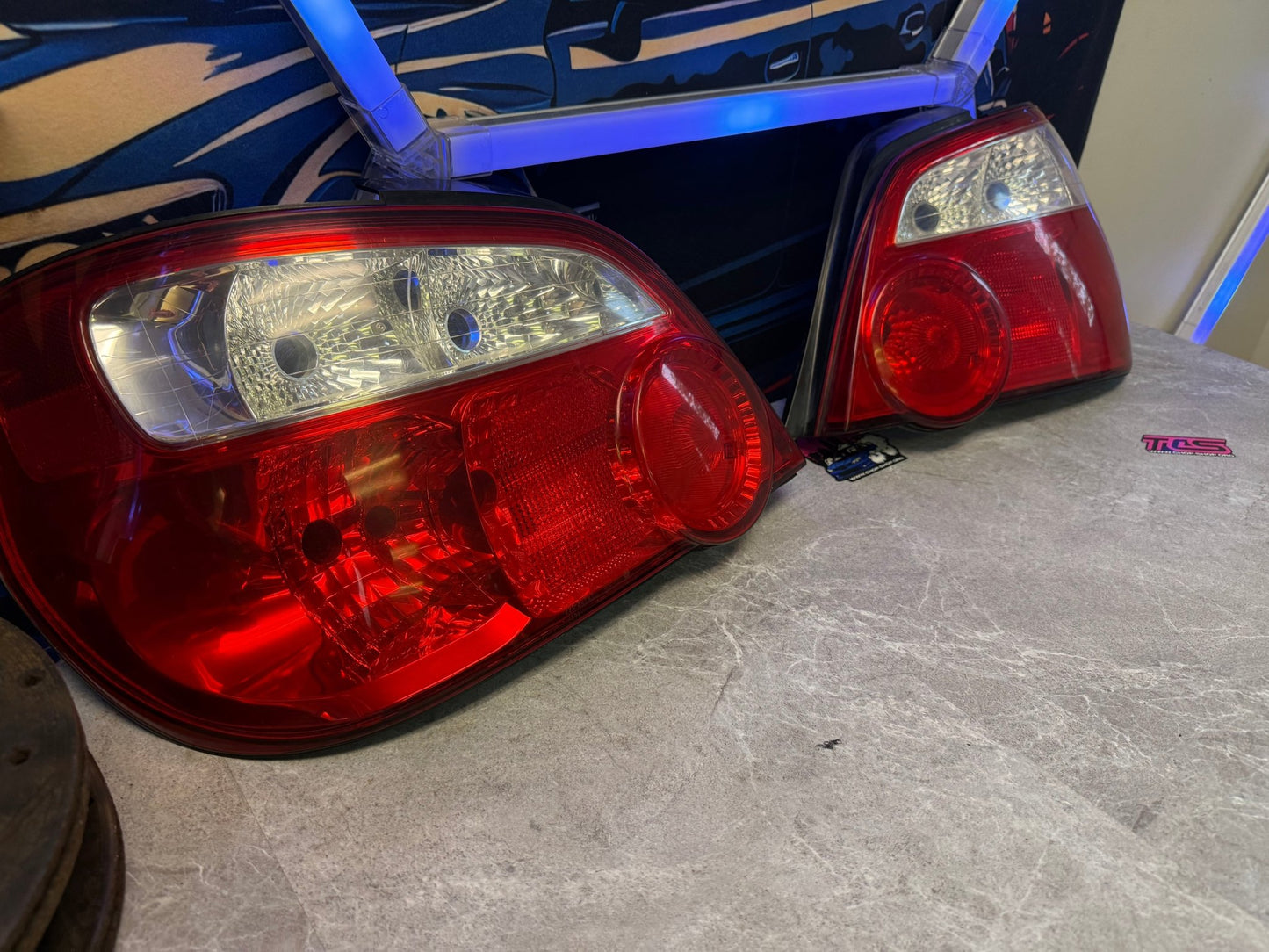 OEM 2004 2005 Subaru wrx & Sti & Impreza sedan rear tail lights tails taillights bugeye blobeye Hawkeye
