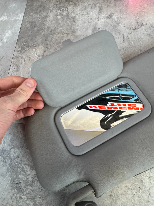 2002-2007 Subaru Impreza WRX STi OEM SUN Visor Shade Passenger SIDE RH LHD J3