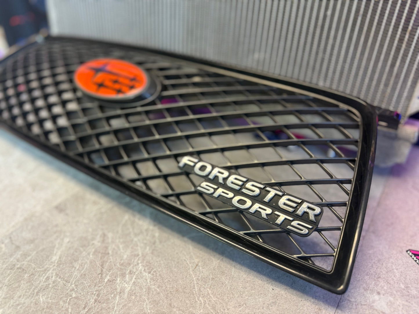 Subaru forester sport sports upper mesh oem jdm grill w/ emblem xt