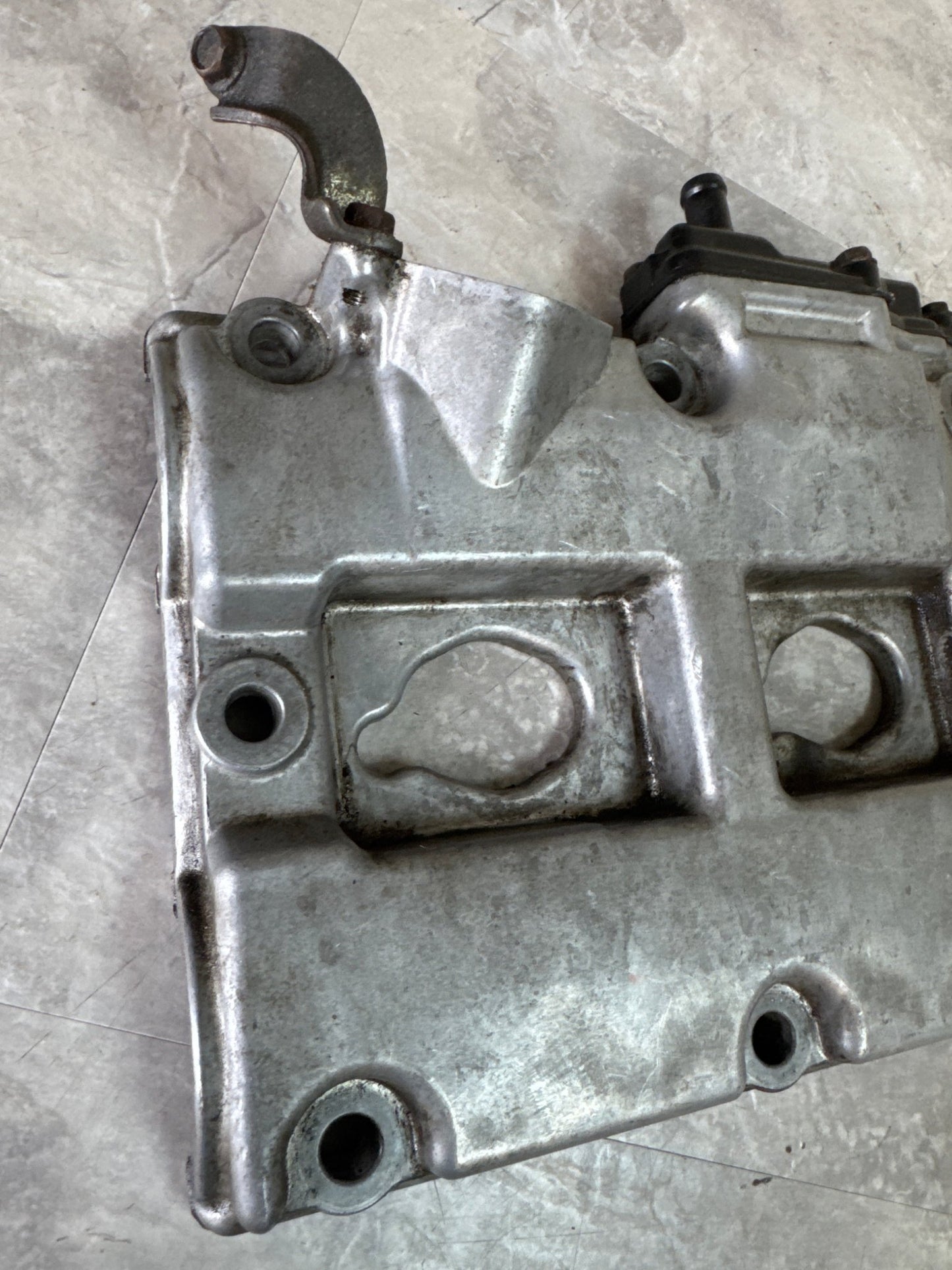 OEM LH Driver Side Valve Cover 2002-2005 Subaru Impreza WRX (02 WRX)