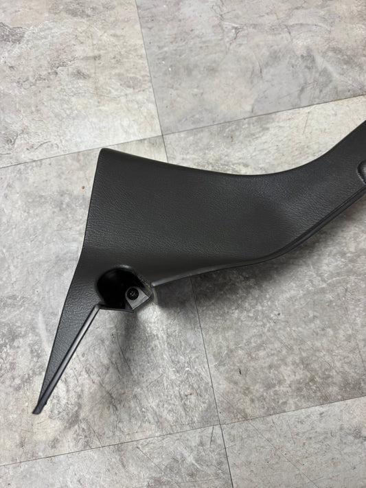 2002-2007 Subaru Impreza WRX STi OEM Seat Belt Cover Trim Left Driver LH F1