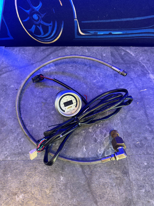 AEM Oil Pressure Gauge AEM 35-8460 With Sensor And Harness