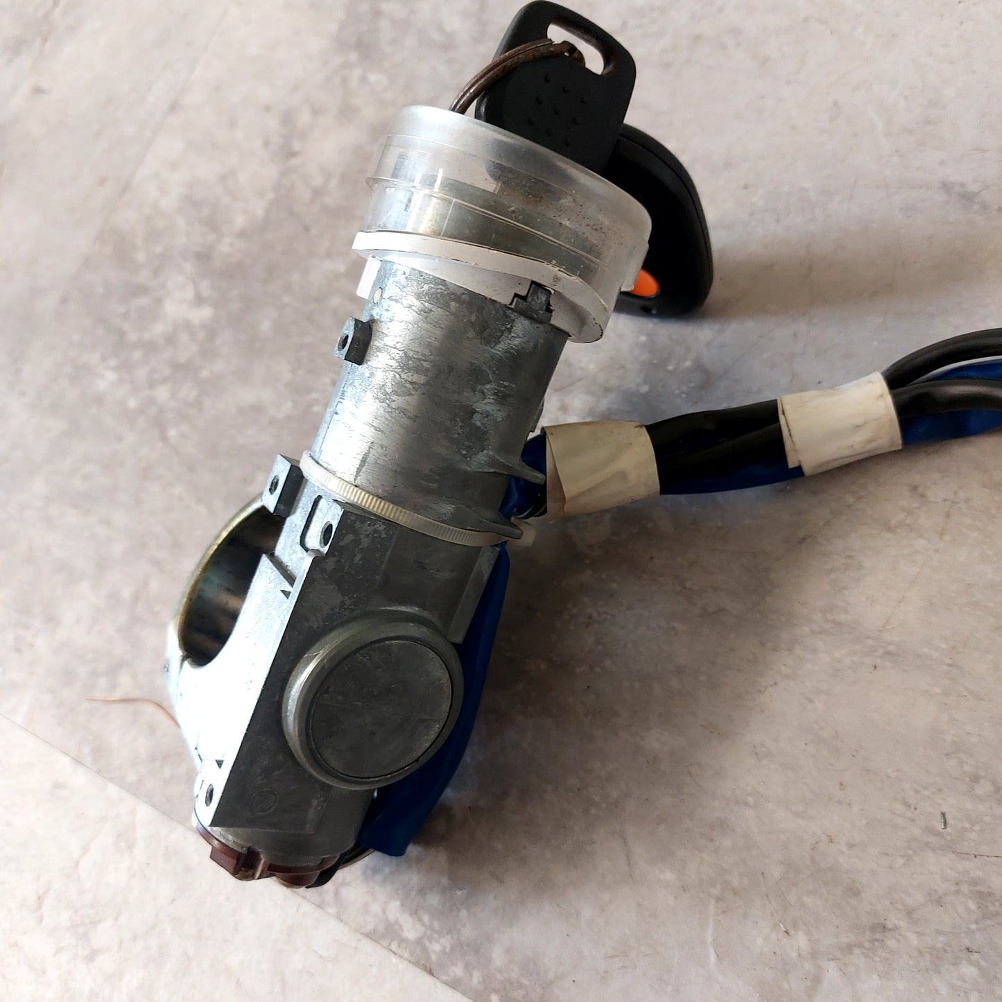 OEM 2002 Subaru Impreza WRX Ignition Cylinder w Key Fob