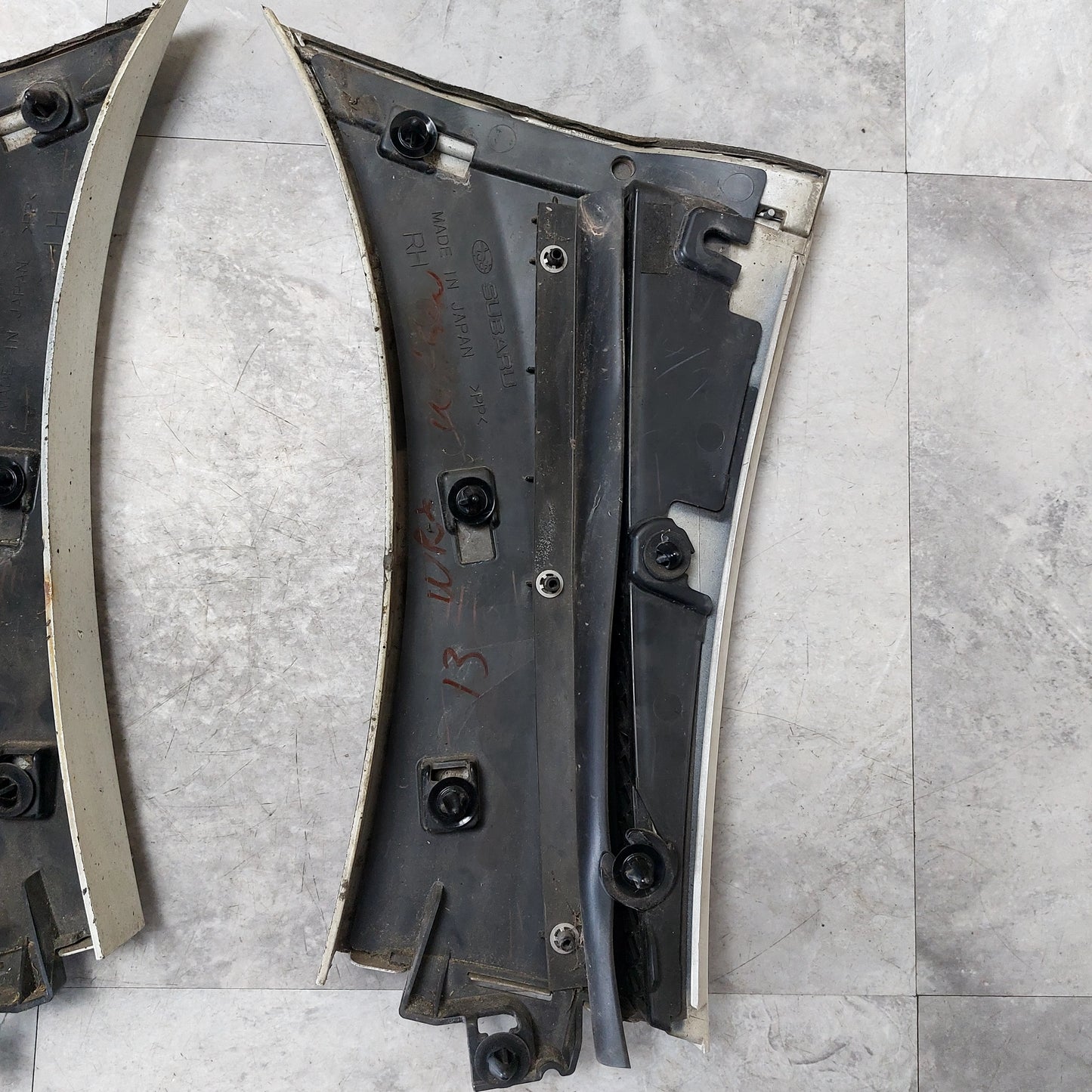 OEM LH RH Fender Molding Trim 2008-2014 Subaru Impreza WRX STi Pair
