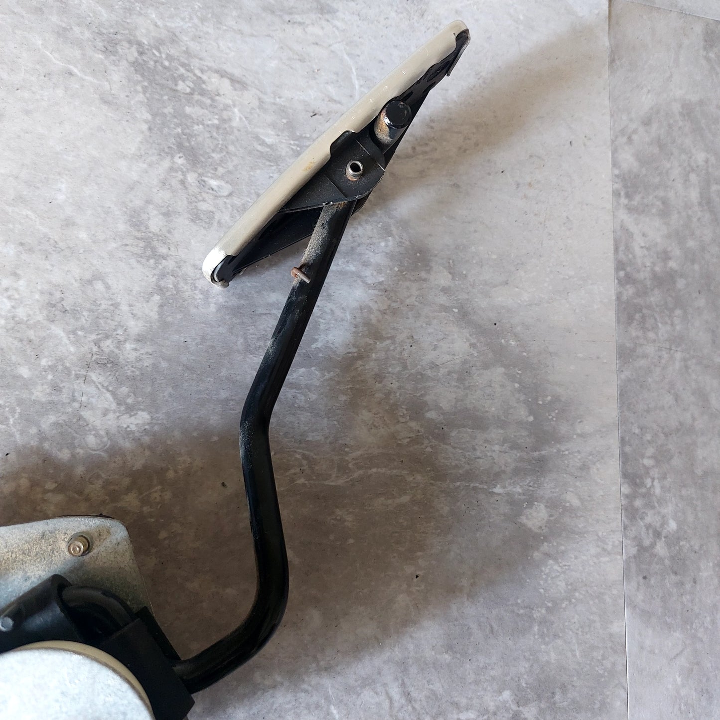 OEM 2004-2006 Subaru Impreza WRX STi Gas Pedal Assembly 36010FE020