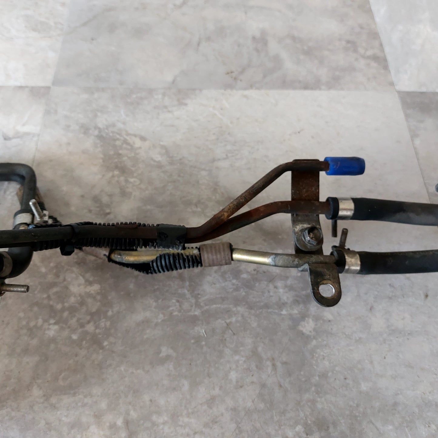 OEM 2004-2006 Legacy GT Outback XT Fuel Injector Rails Lines LH RH