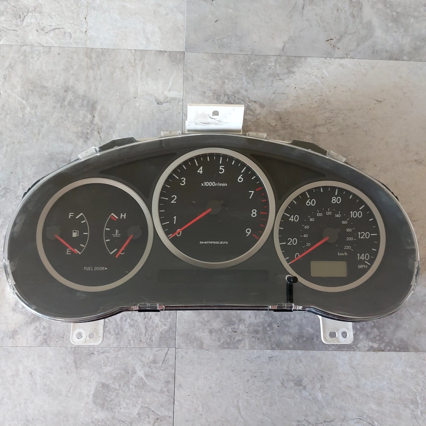 OEM 2004 Subaru Impreza WRX Instrument Gauge Cluster 208k TESTED 85013FE100